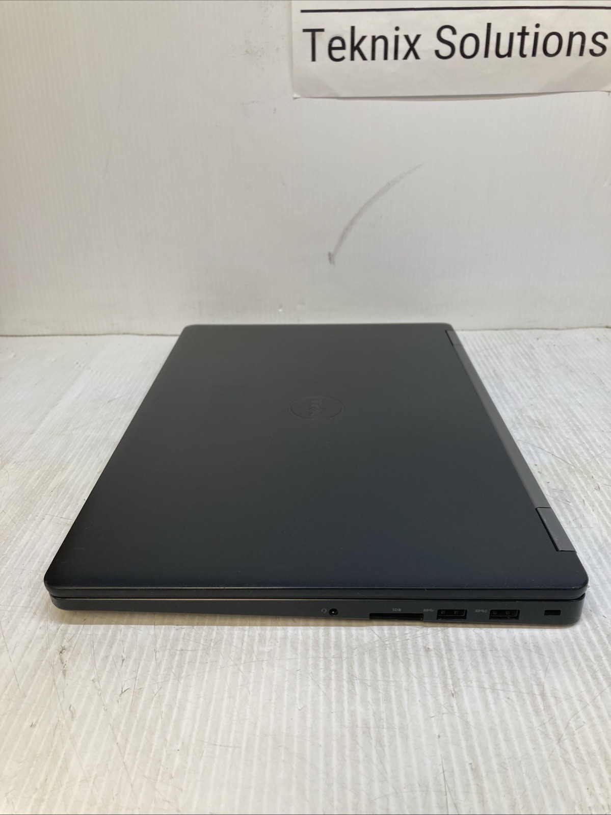 Dell Latitude E5570 Intel Core i5-6300U 2.40 GHz no RAM NO SSD Boot to BIOS