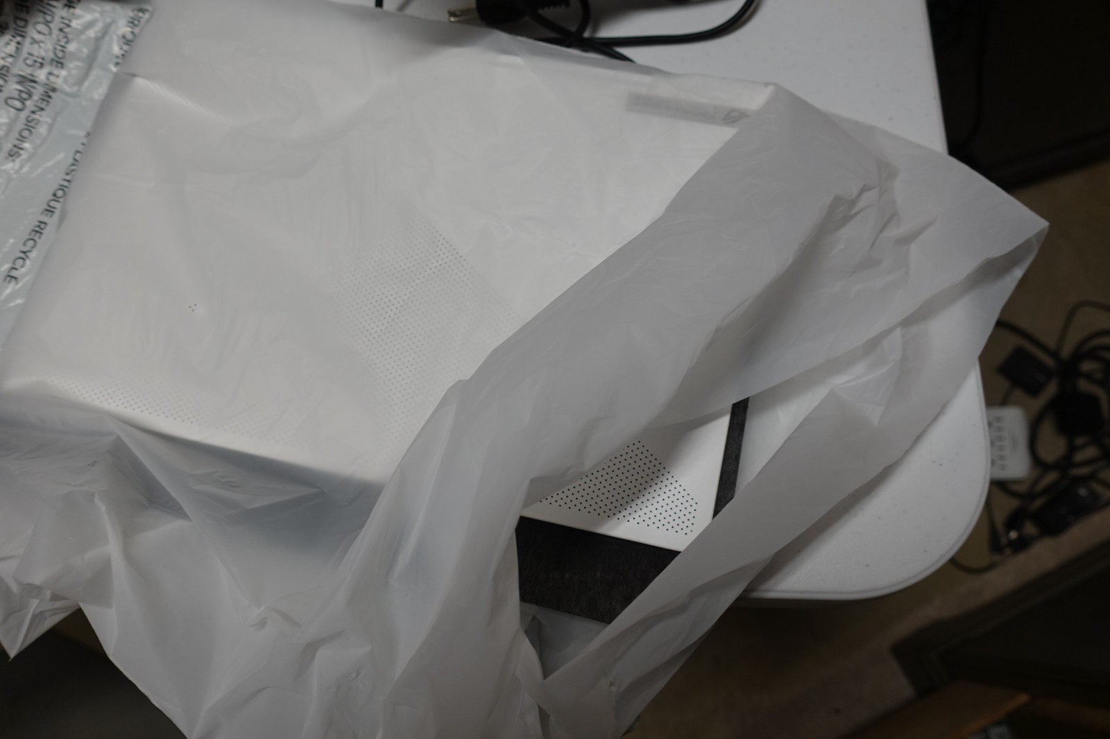 Asus Rog Zephyrus G14, AMD Ryzen 9 4900HS, 16gb RAM, 1TB NVME, Nvidia RTX 2060