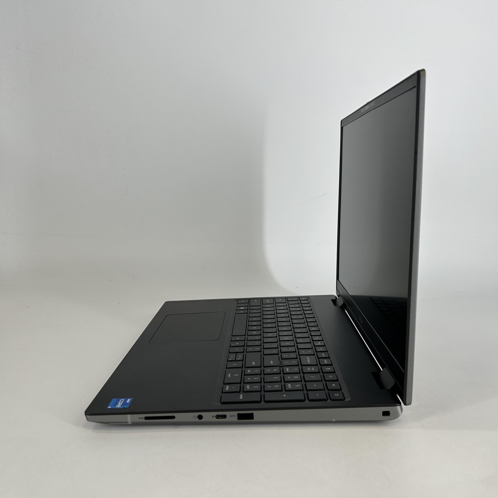Dell Precision 7680 16 FHD+ 2.6 GHz i5-13600HX 16GB 512GB SSD RTX A1000