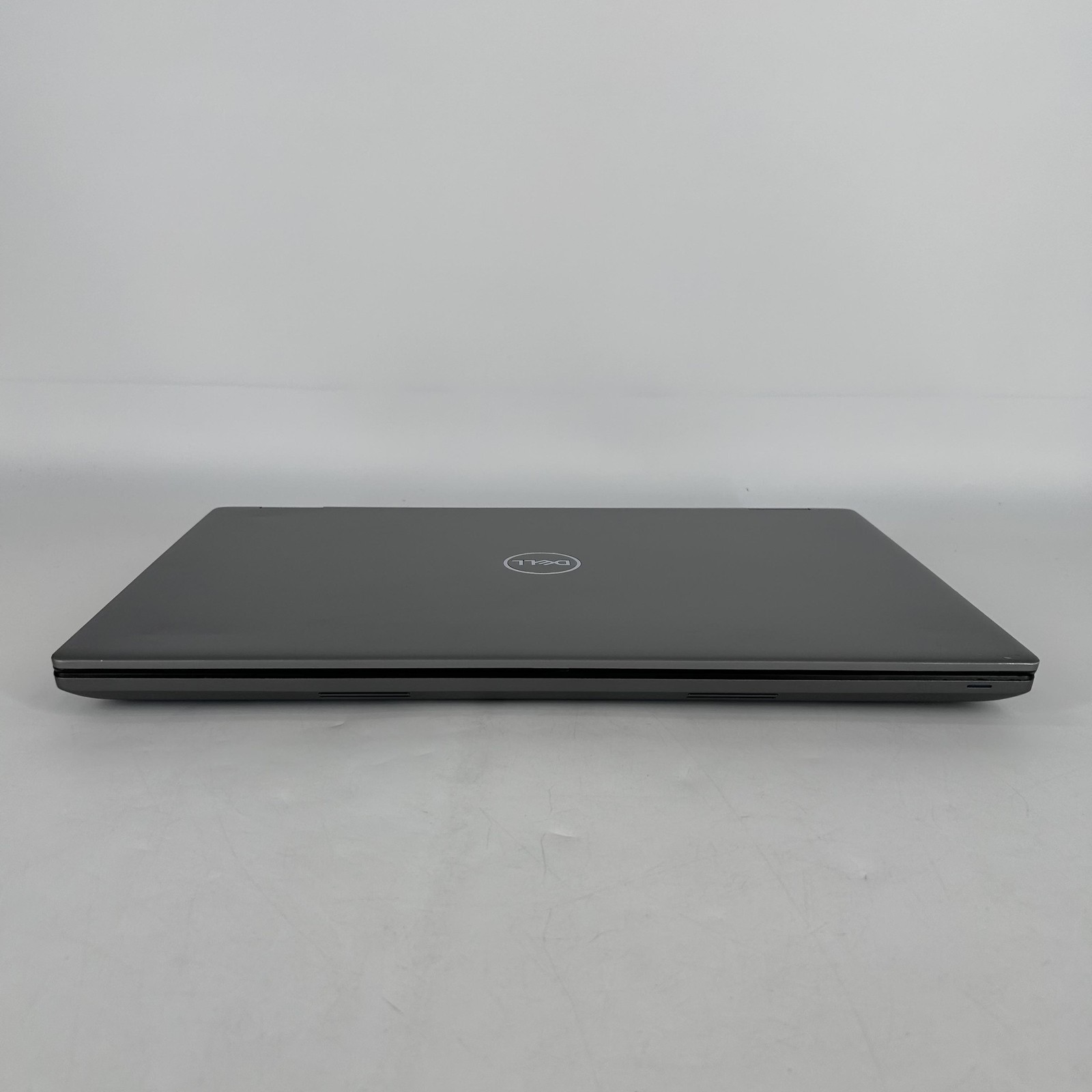Dell Precision 7770 17.3 FHD 2.1 GHz i7-12850HX 8GB 2TB SSD RTX A3000 Good