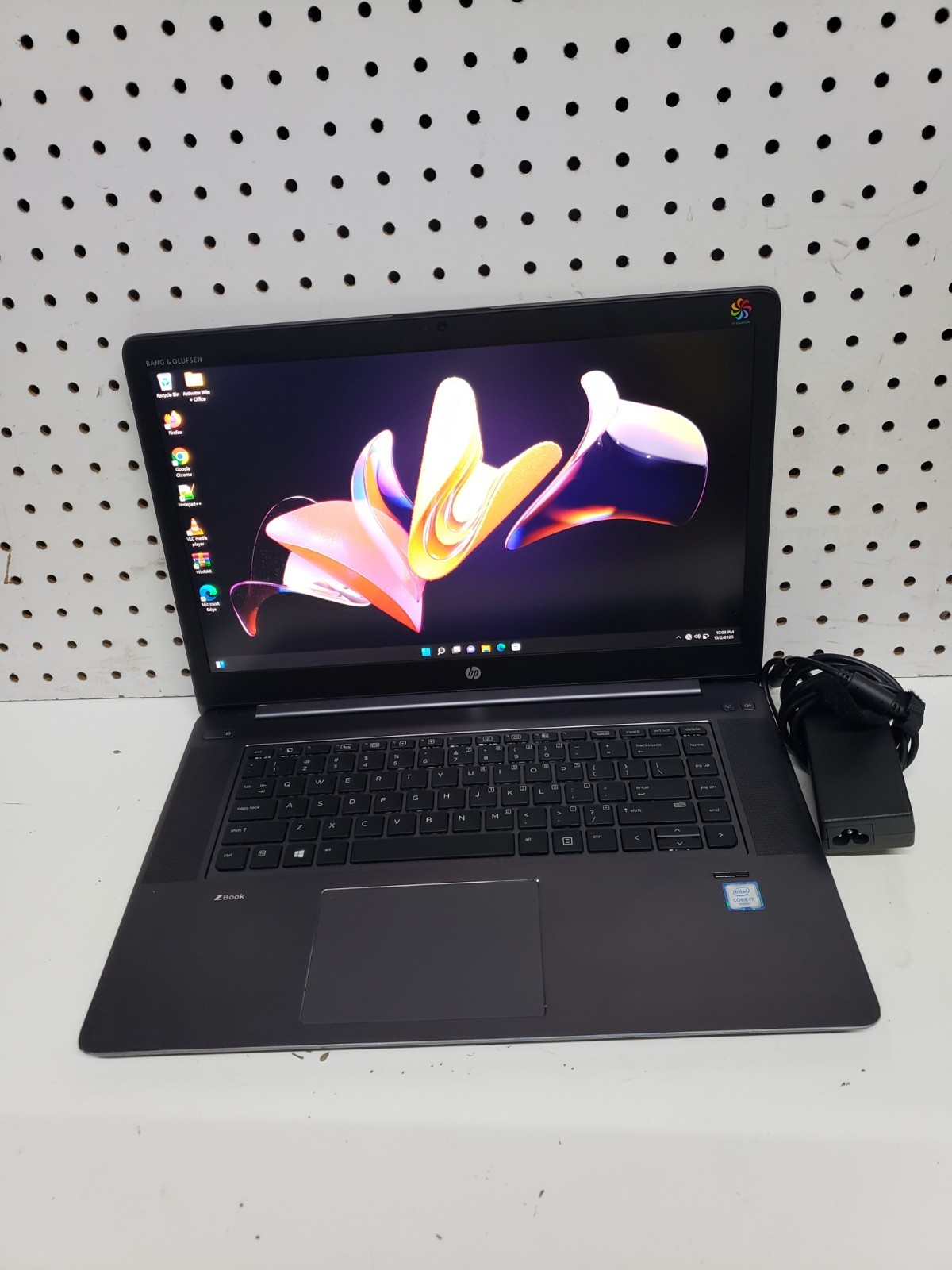 HP Z-Book Studio G3 15.6GHz Core,Win11 i7-6700HQ 2.6GHz 16GB Ram 512GB SSD