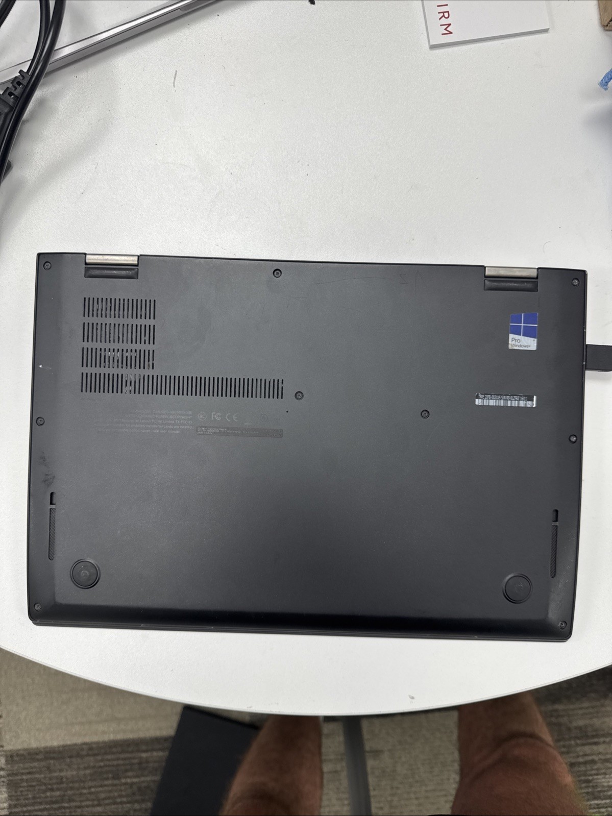 lenovo thinkpad x1 carbon 4th gen i7 (boots to bios)