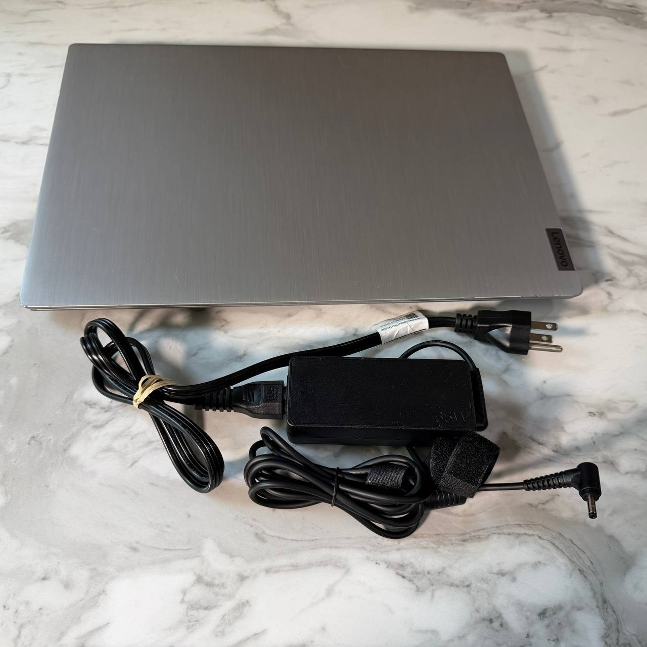 USED !!! Lenovo Ideapad 15.6″ Touch Screen Intel i5-1035G1 12GB 256GB Gray