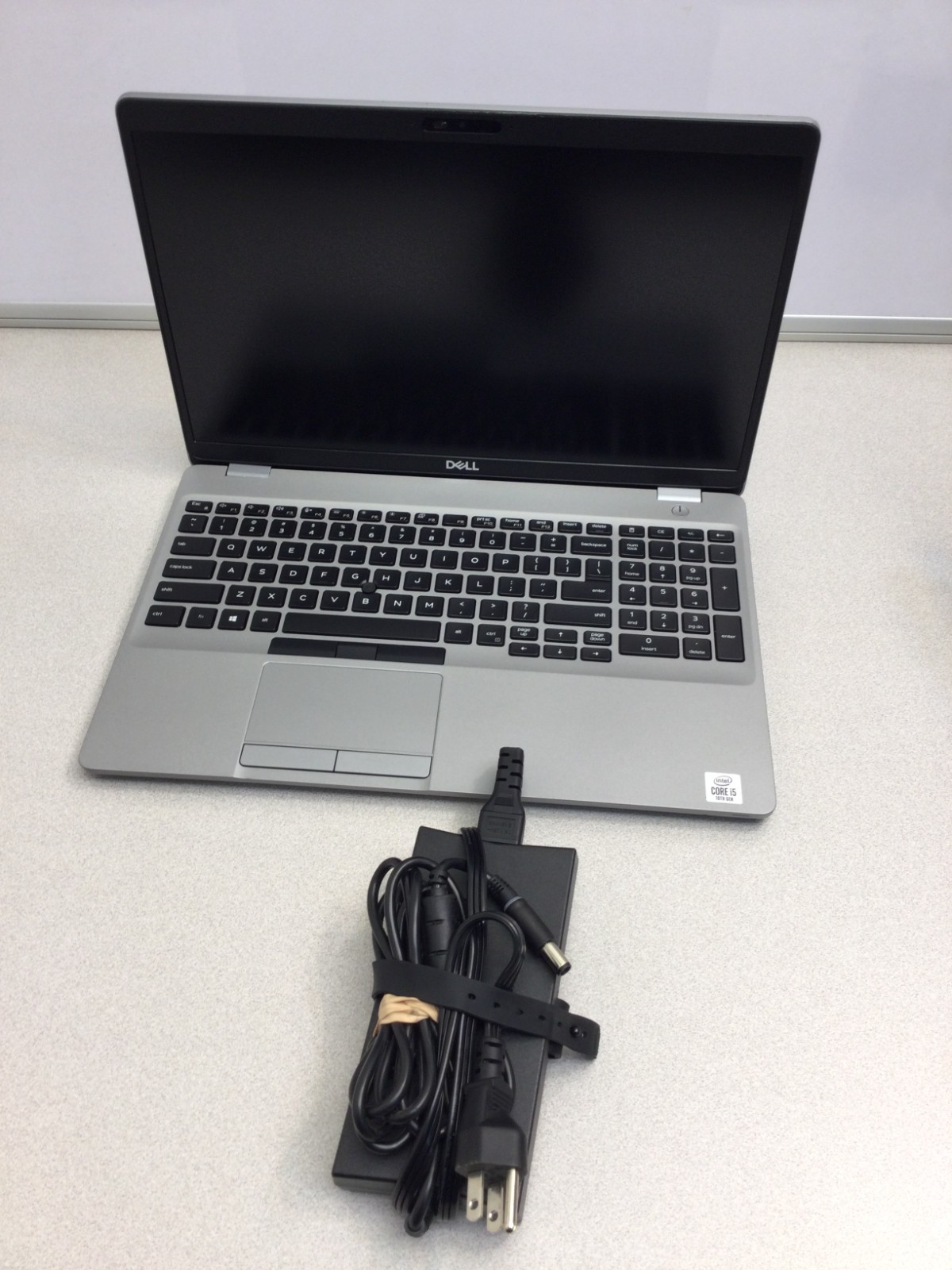DELL latitude 5510 core i5 10th gen 1.60ghz 1`5.6” 8GB RAM 128GB SSD WIN 11 PRO