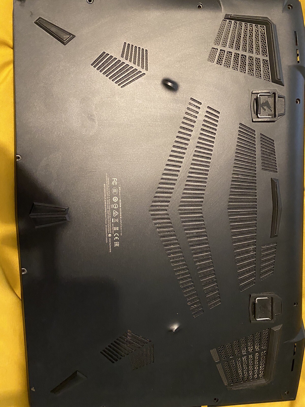 Aorus X7 v2 Body