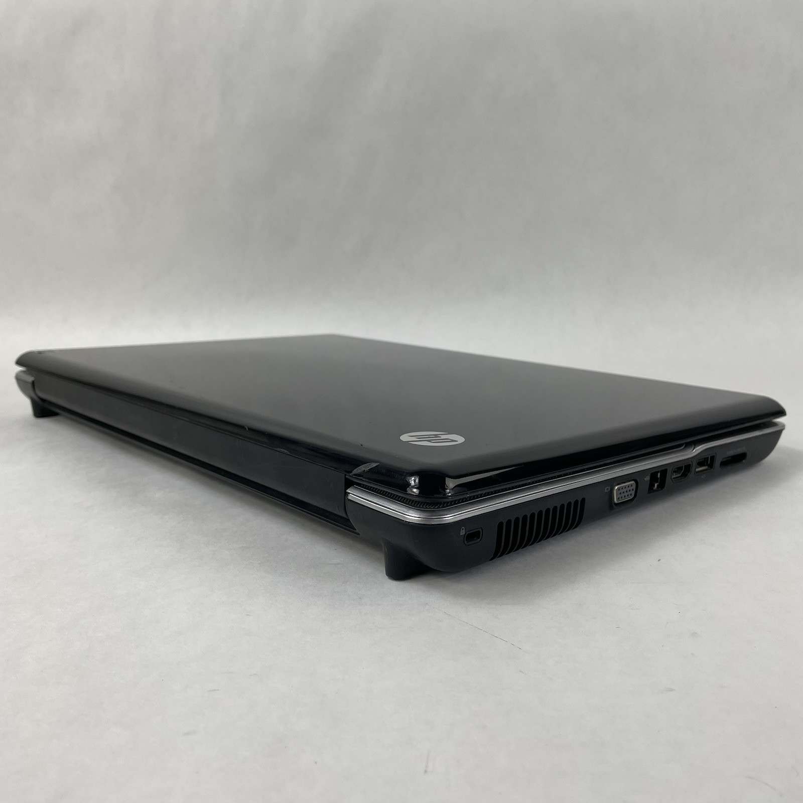 HP G71 NoteBook 16.9″ Core 2 Duo t6600 2.20 GHz 4 GB RAM No SSD/OS/AC/Battery
