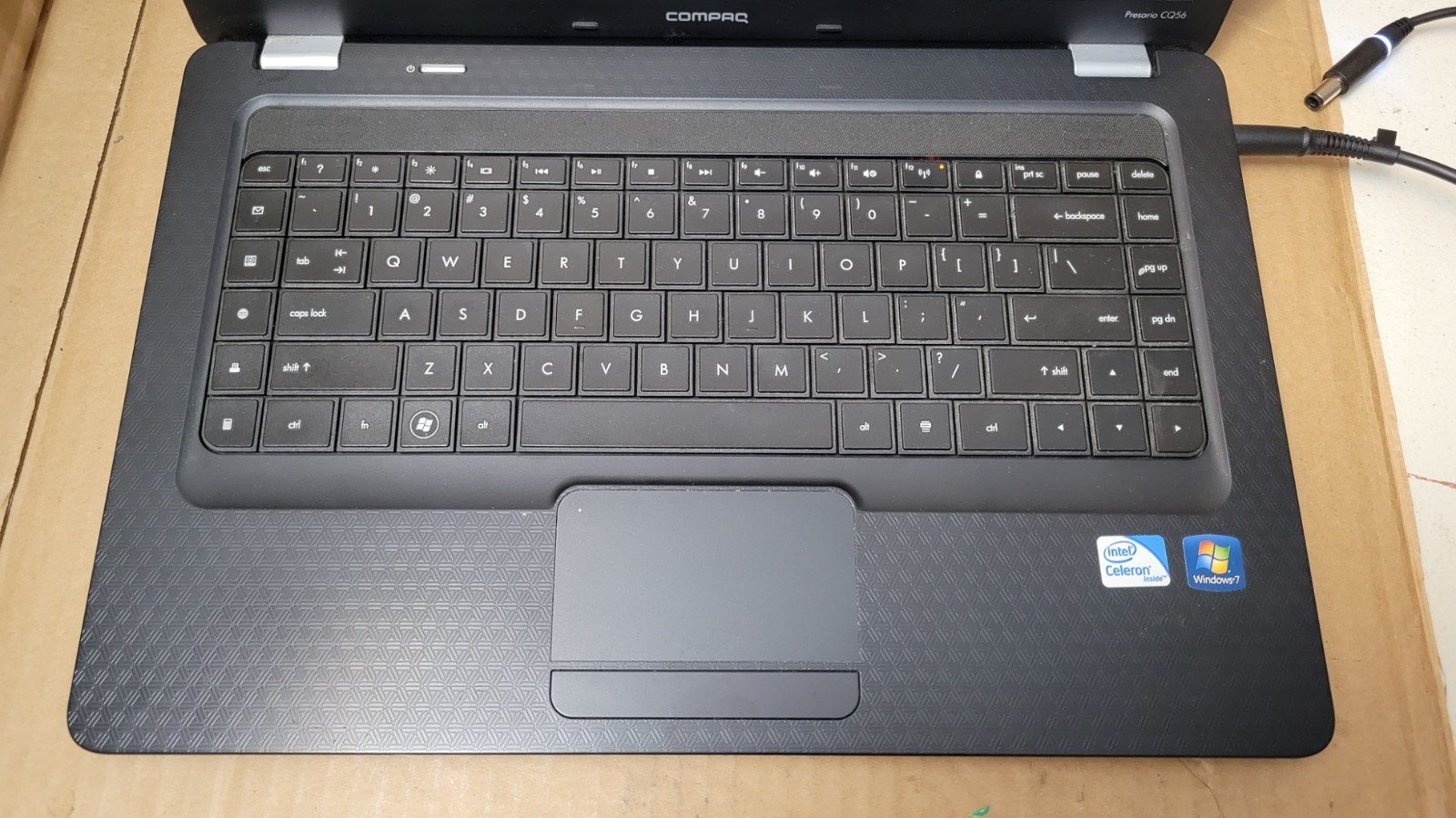 Compaq Presario CQ56 Intel Celeron 900 2.2GHz 2 GB RAM –Parts or Repair–