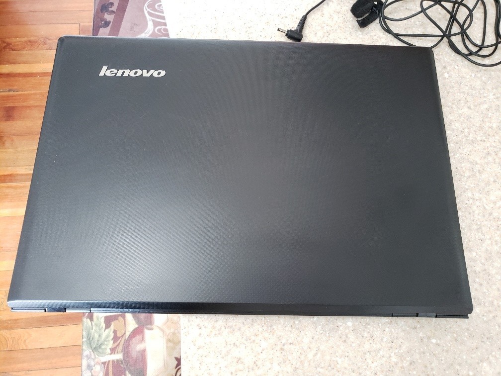 17.3″ LENOVO IDEAPAD 300-17ISK CORE i3-6100U 512GB SSD 8GB RAM WIN 11 LAPTOP