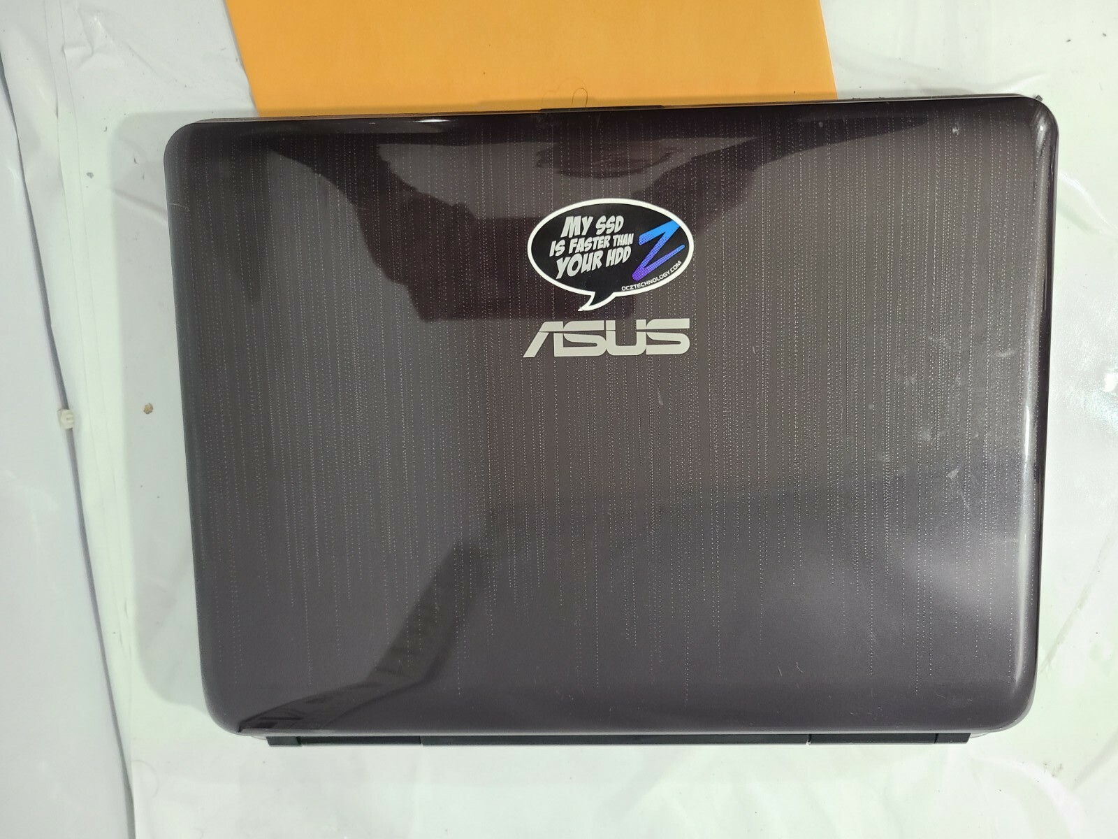 Asus N81V Series Intel Core 2 Duo T9550 2.6Ghz 4GB DDR3 No HDD 14″ Laptop