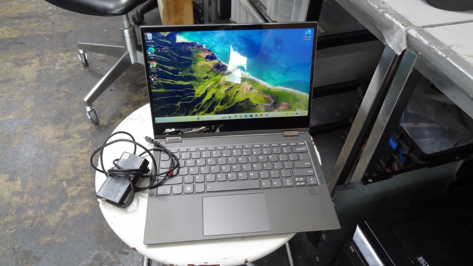 Lenovo Yoga C630-13Q50 13.3″ Snapdragon 850 2.96GHz 8GB RAM 128GB