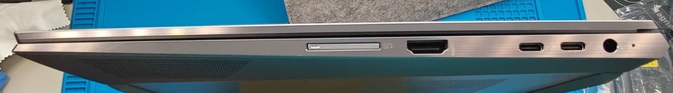 HP ZBOOK STUDIO 15.6 G8 MOBILE i9-11950H 2.60ghz 8 c-16 t NVIDIA RTX-A2000 4GB