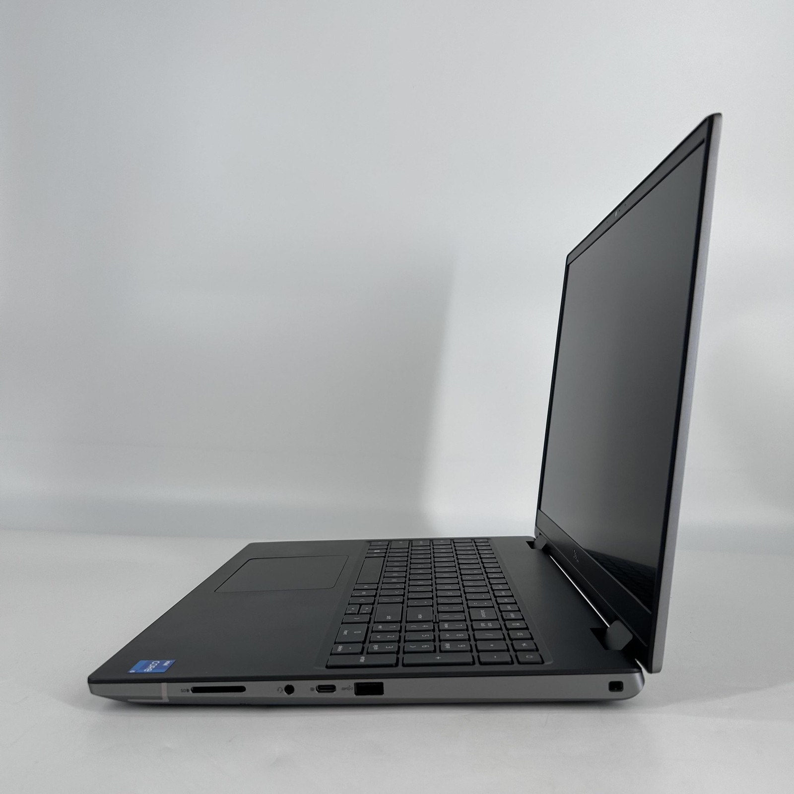 Dell Precision 7680 16 FHD+ 2.6GHz i5-13600HX 16GB 256GB SSD RTX A1000 Very Good