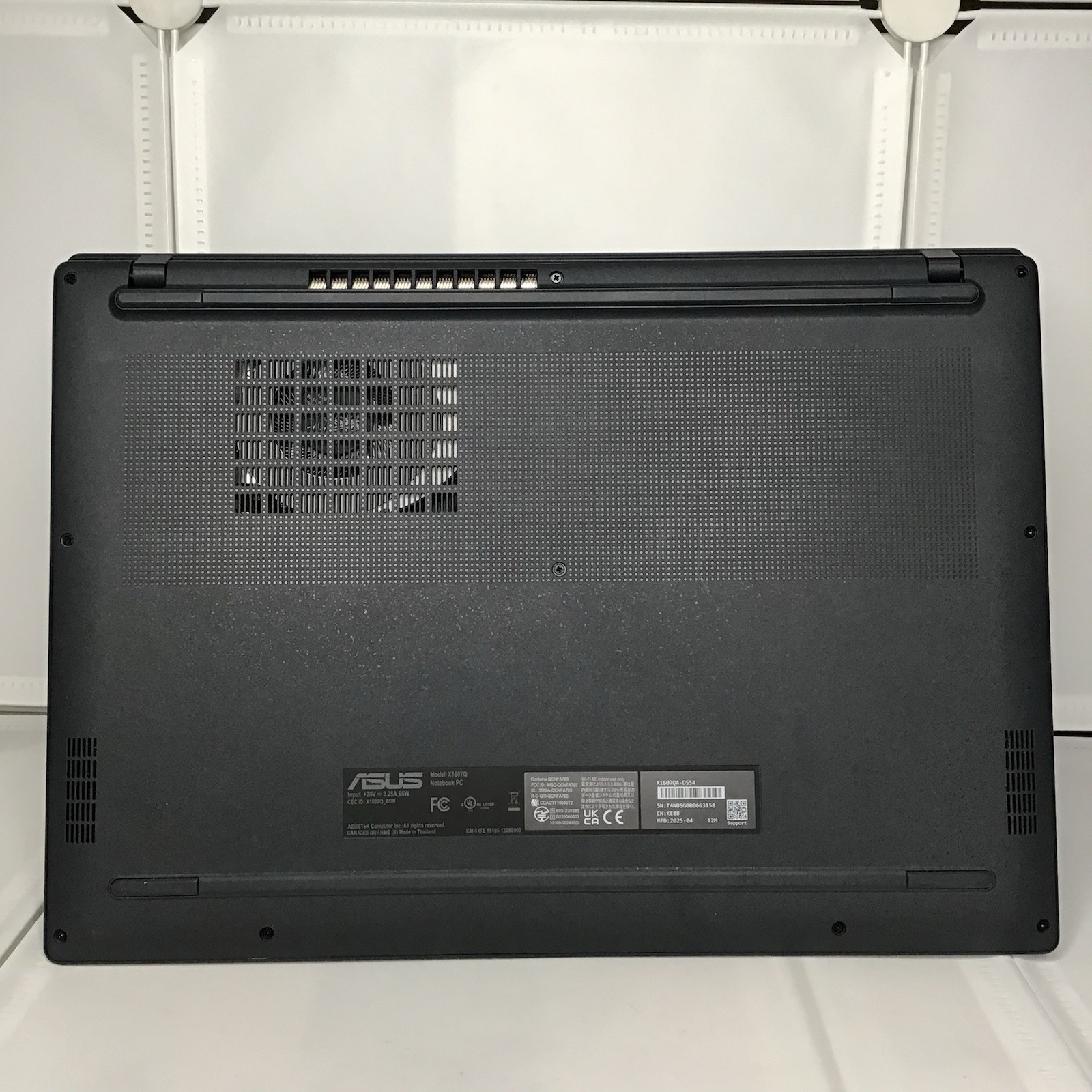 ASUS 16″ Vivobook 16 Snapdragon X1 Windows 11 16GB/512GB Laptop X1607Q FORPARTS