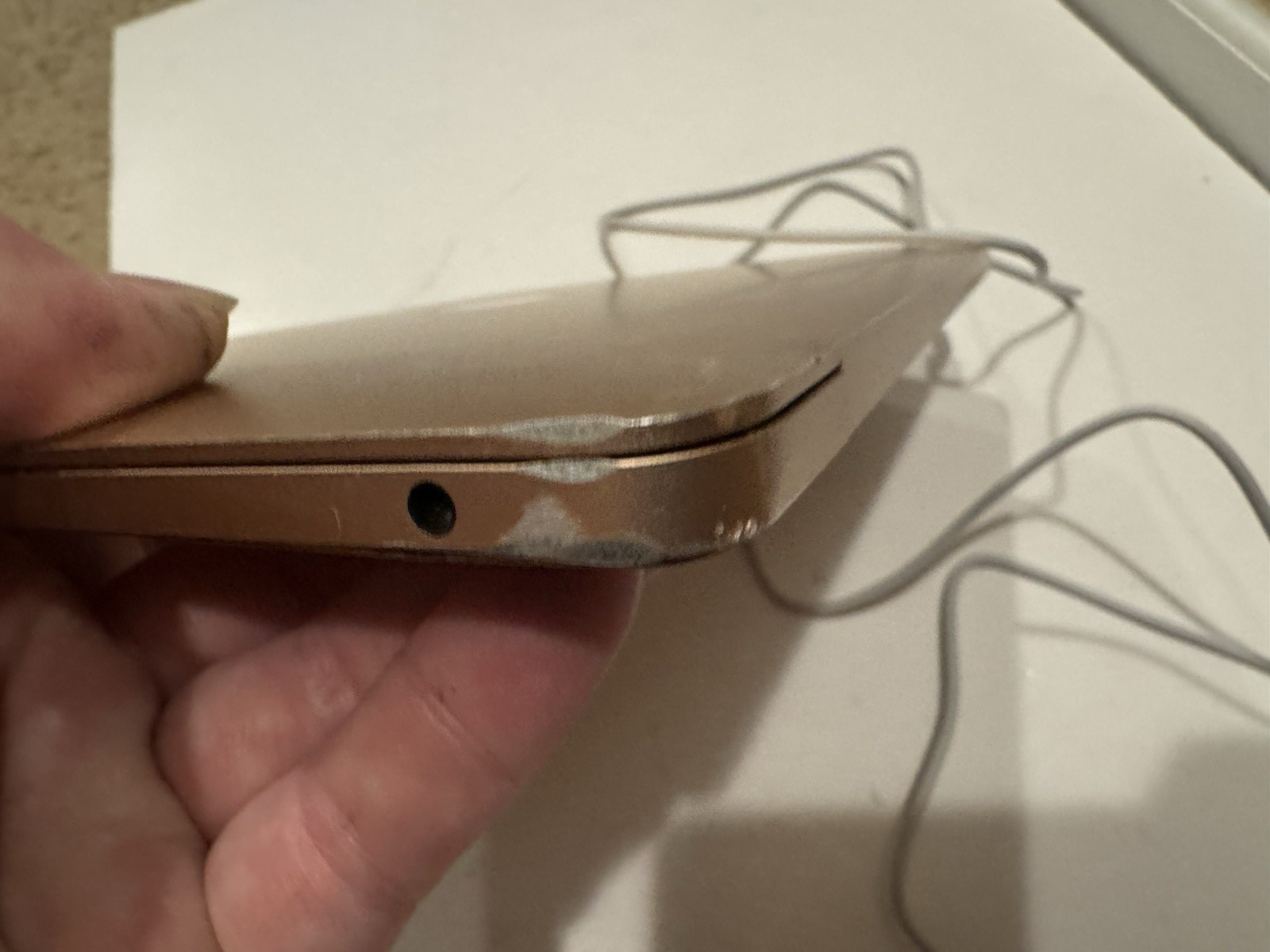 MacBook Air 13″ A2337 FOR PARTS, REPAIR Password LOCKED Internal Cracked Screen