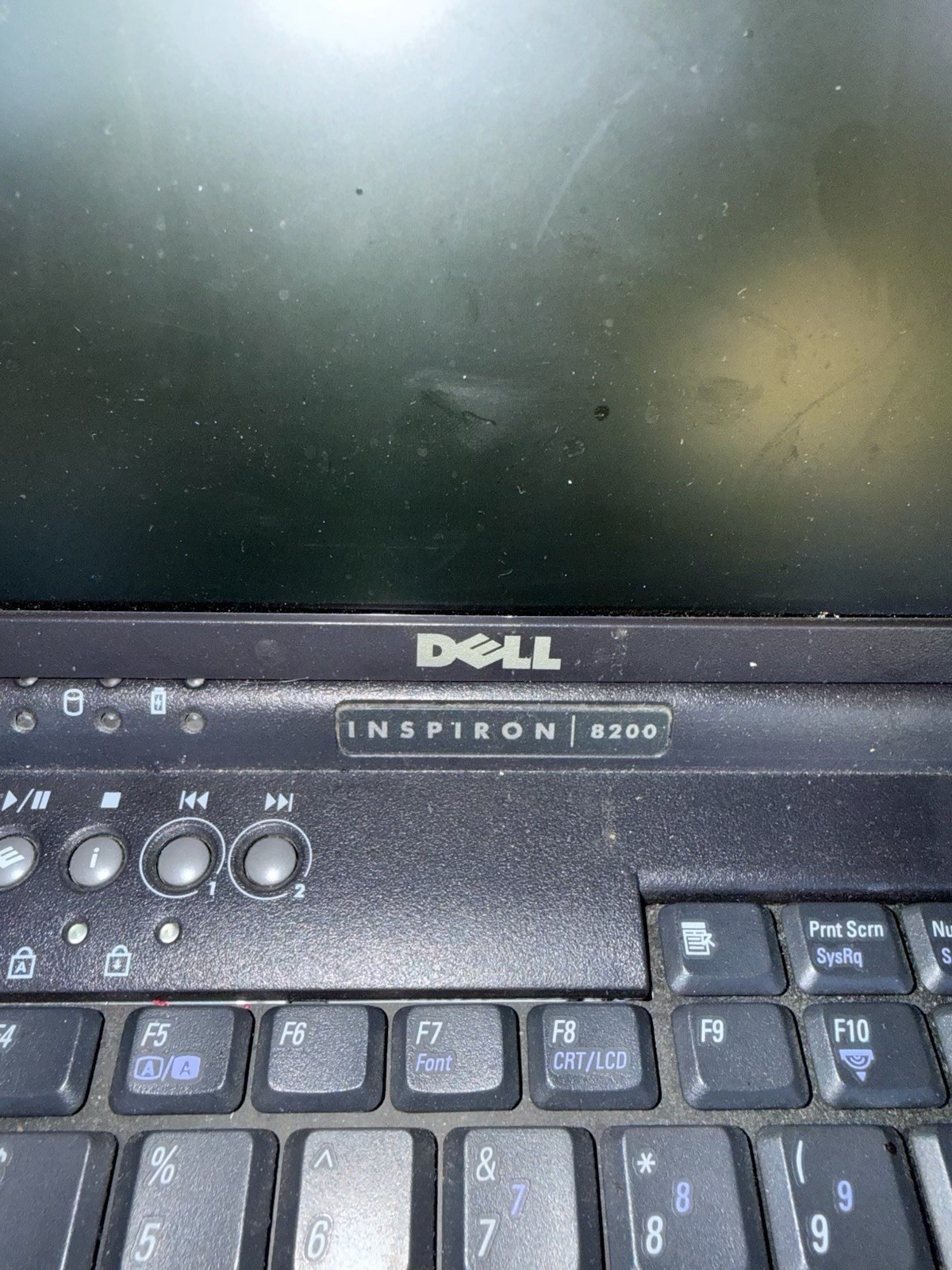 Dell Inspiron 8200 Pentium 4 Retro Vintage Laptop Floppy Clean Tested With Case