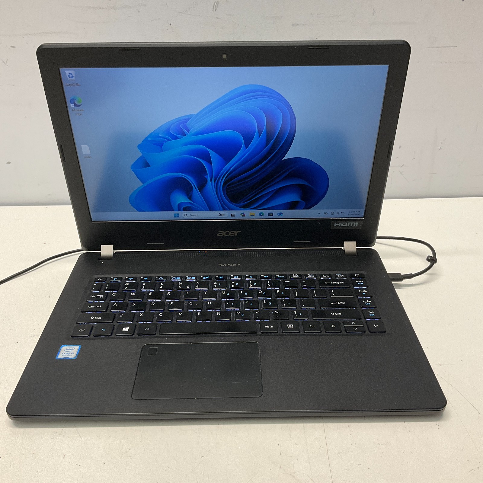 Acer TravelMate P214-51 14″ Intel Core i5-8250U @ 1.60 GHz 8GB 128GB SSD Win 11