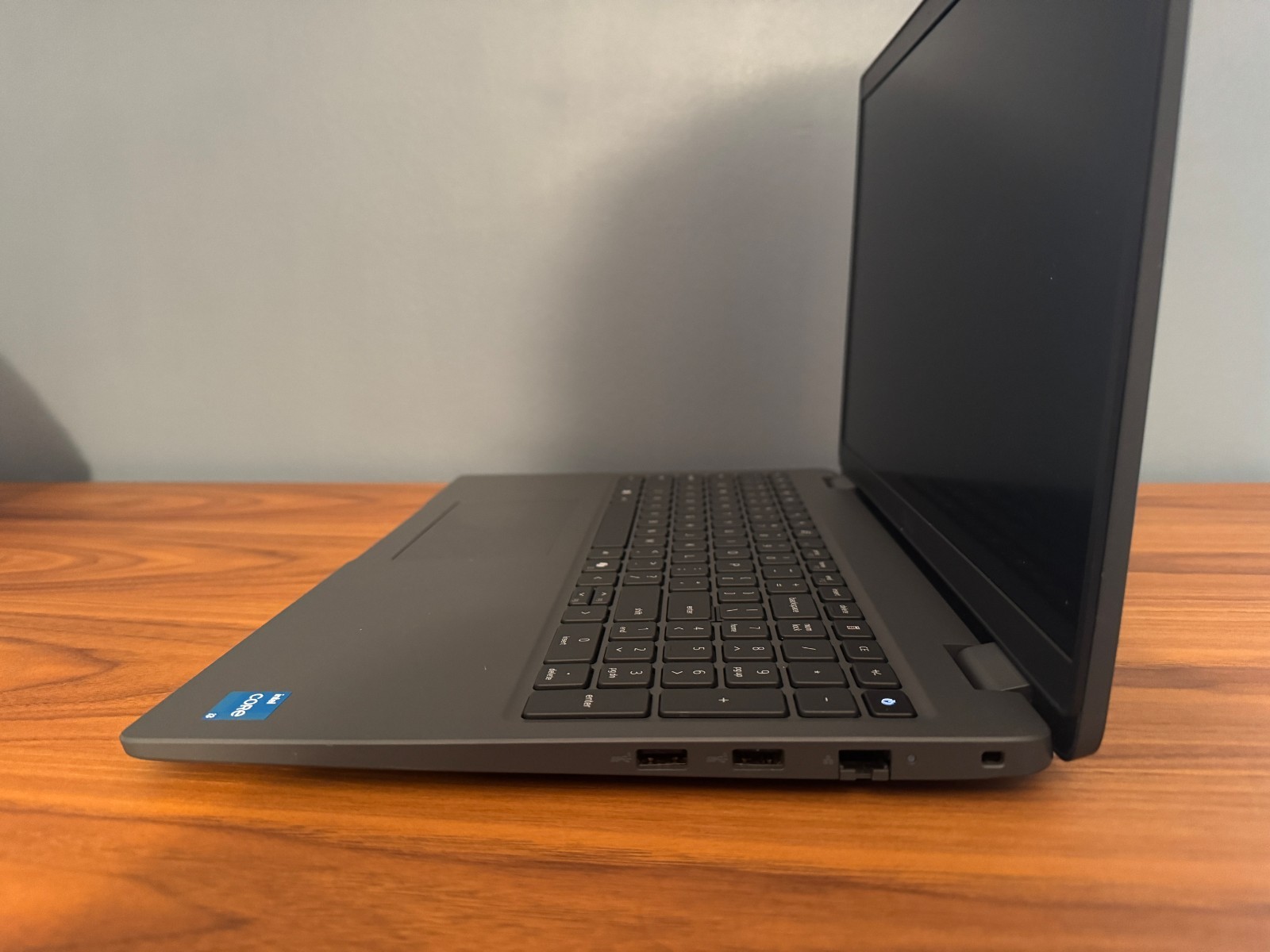 Dell Latitude 3550 Laptop 15.6″ FHD i3-1315U 8GB Ram 256GB SSD W11 Pro New Batt.