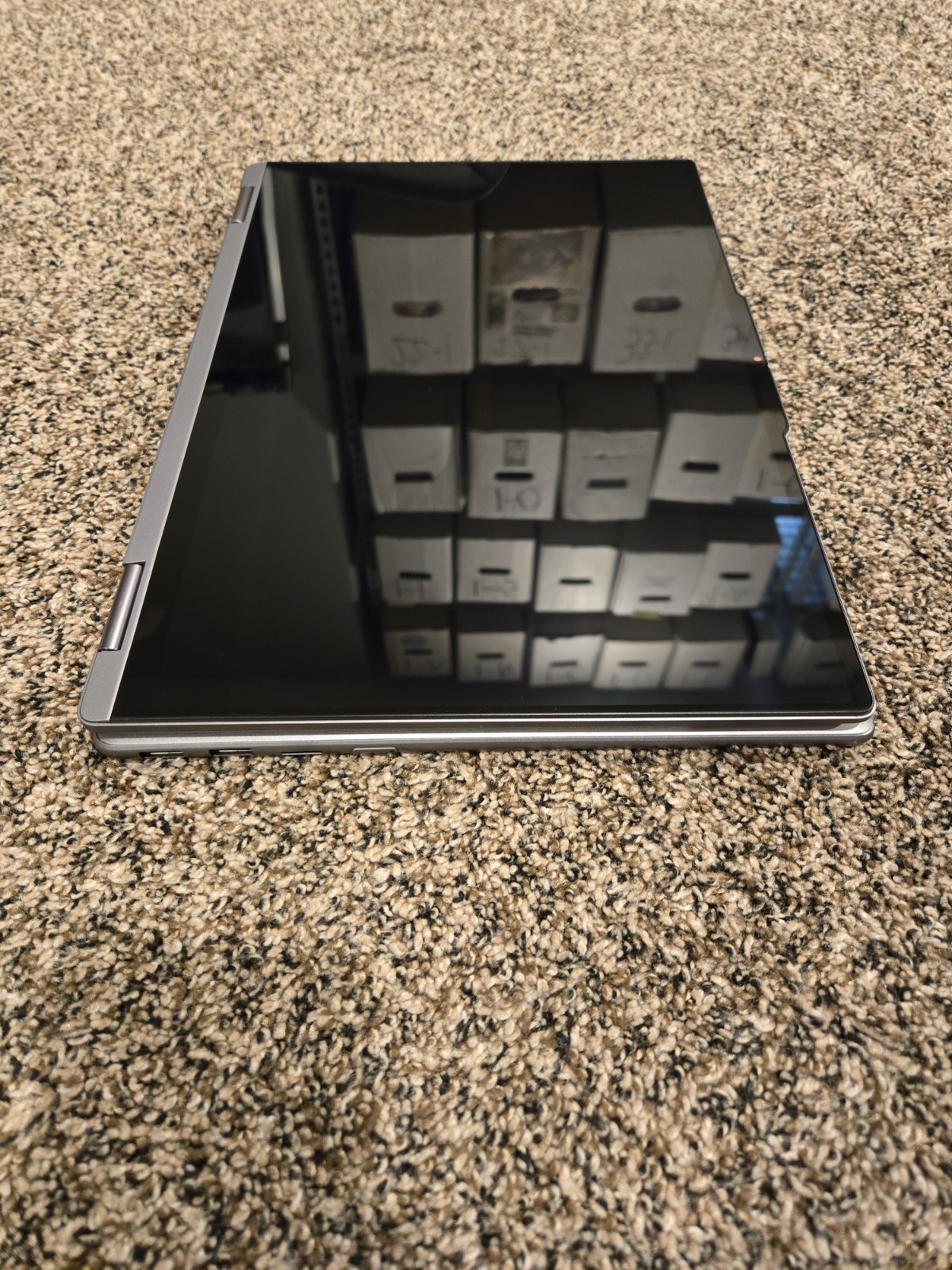 Lenovo Yoga 7 2-in-1 16″ 2K Touch AMD Ryzen 7 8840HS 16GB 512GB SSD Gray