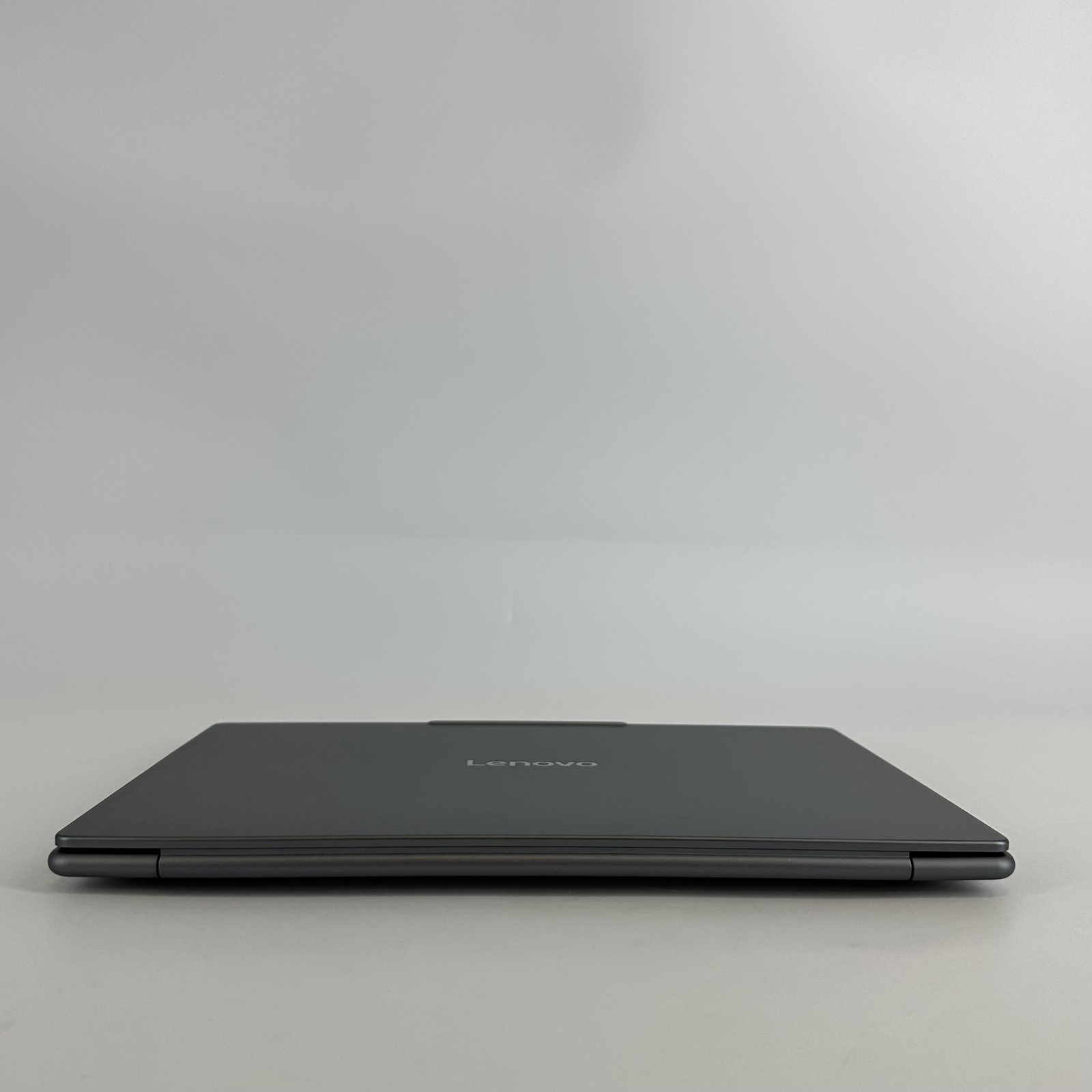 Lenovo Slim 7i 14 Gray FHD+ TOUCH 2.2 GHz Ultra 7 258V 32GB 1TB SSD Excellent
