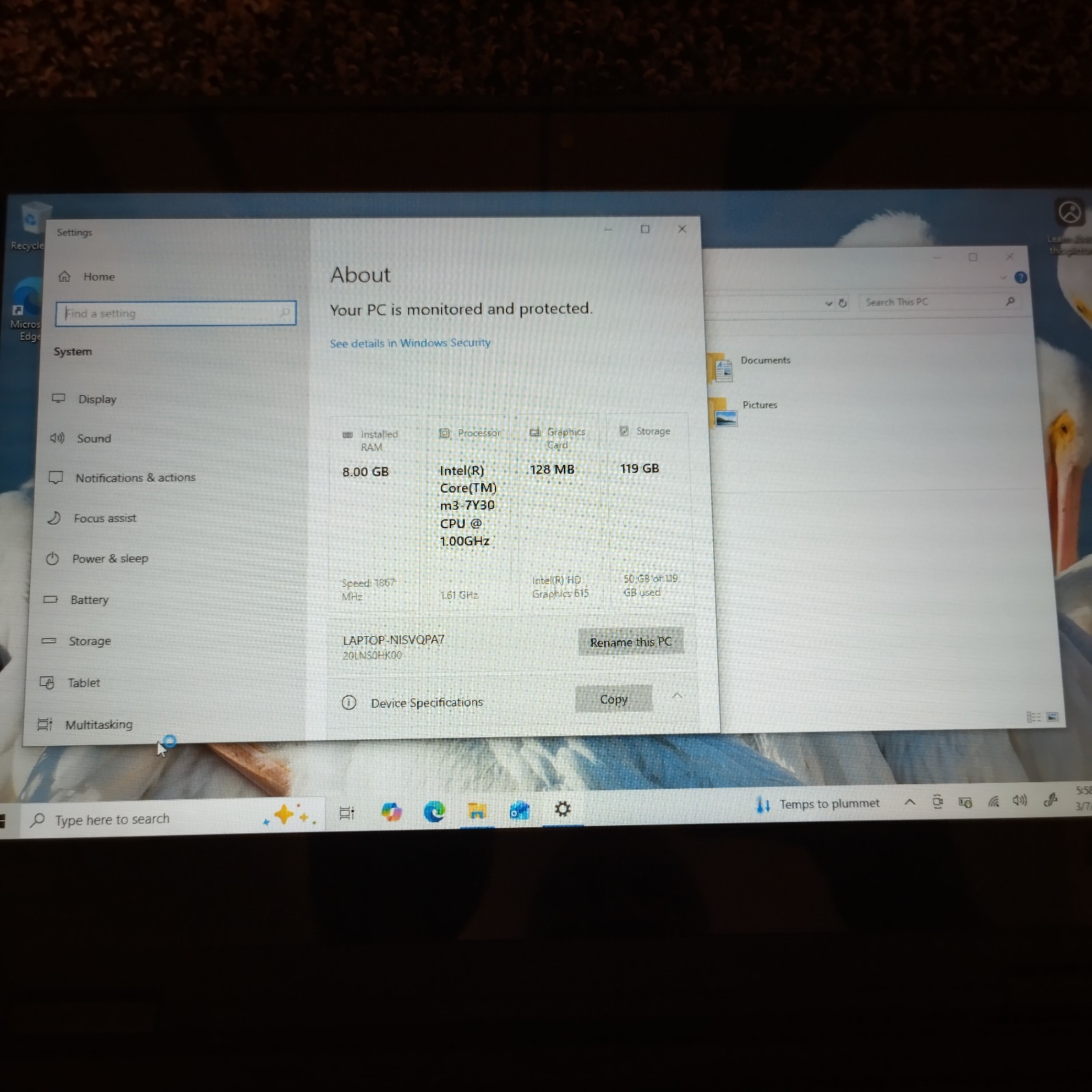 Lot of 3: Lenovo: Yoga 11e: 2 x M3-7Y30 and 1 x I3-7100 – 8GB RAM: 128GB SSD