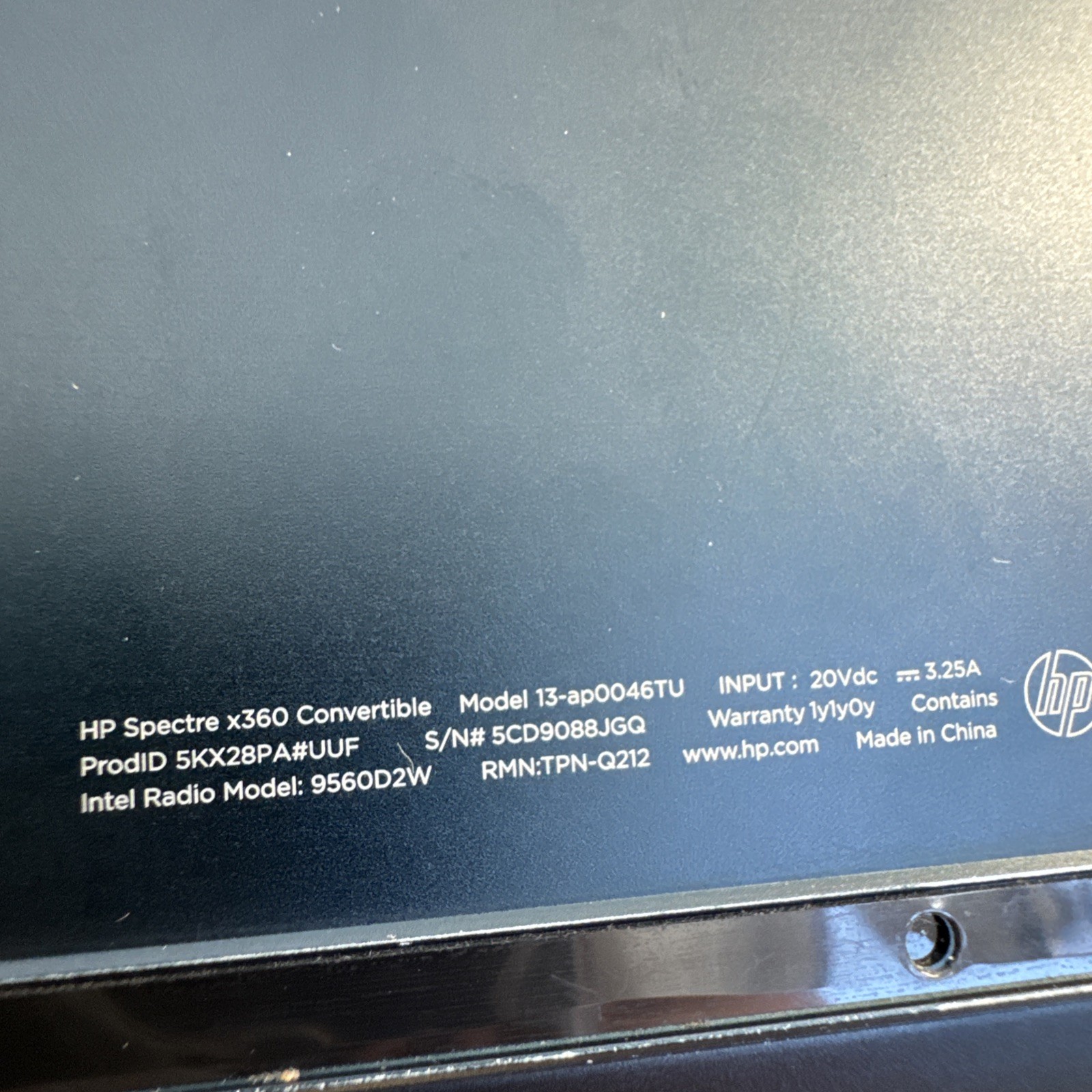HP Spectra x360 13-AP0046TU 2in1 4K Touchscreen i7-8565U 8GB RAM 512GB SSD W11H