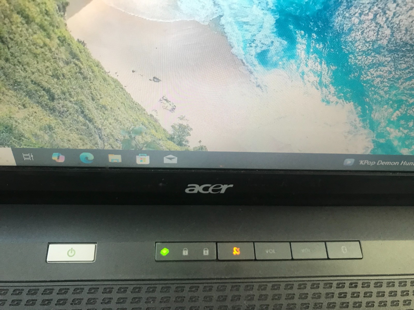 Acer Aspire 5735-4624 15.6″ Intel Pentium Dual T3200 2.00GHz 2GB RAM 160GB HDD