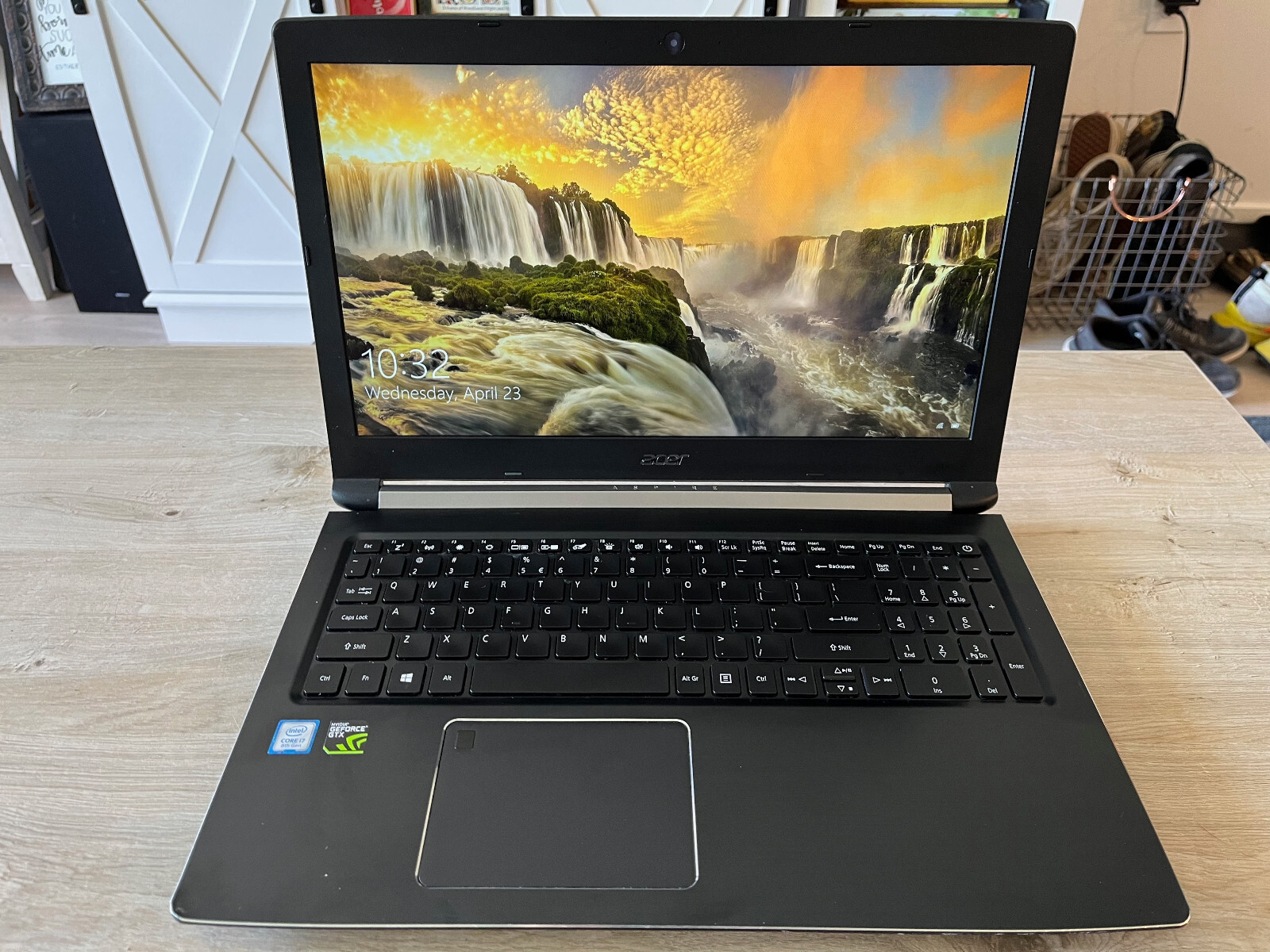 Acer Aspire 7 15.6″ (GTX 1050Ti, 1TB SSD, Intel i7-8750H, 2.2 GHz, 8GB RAM) 2018