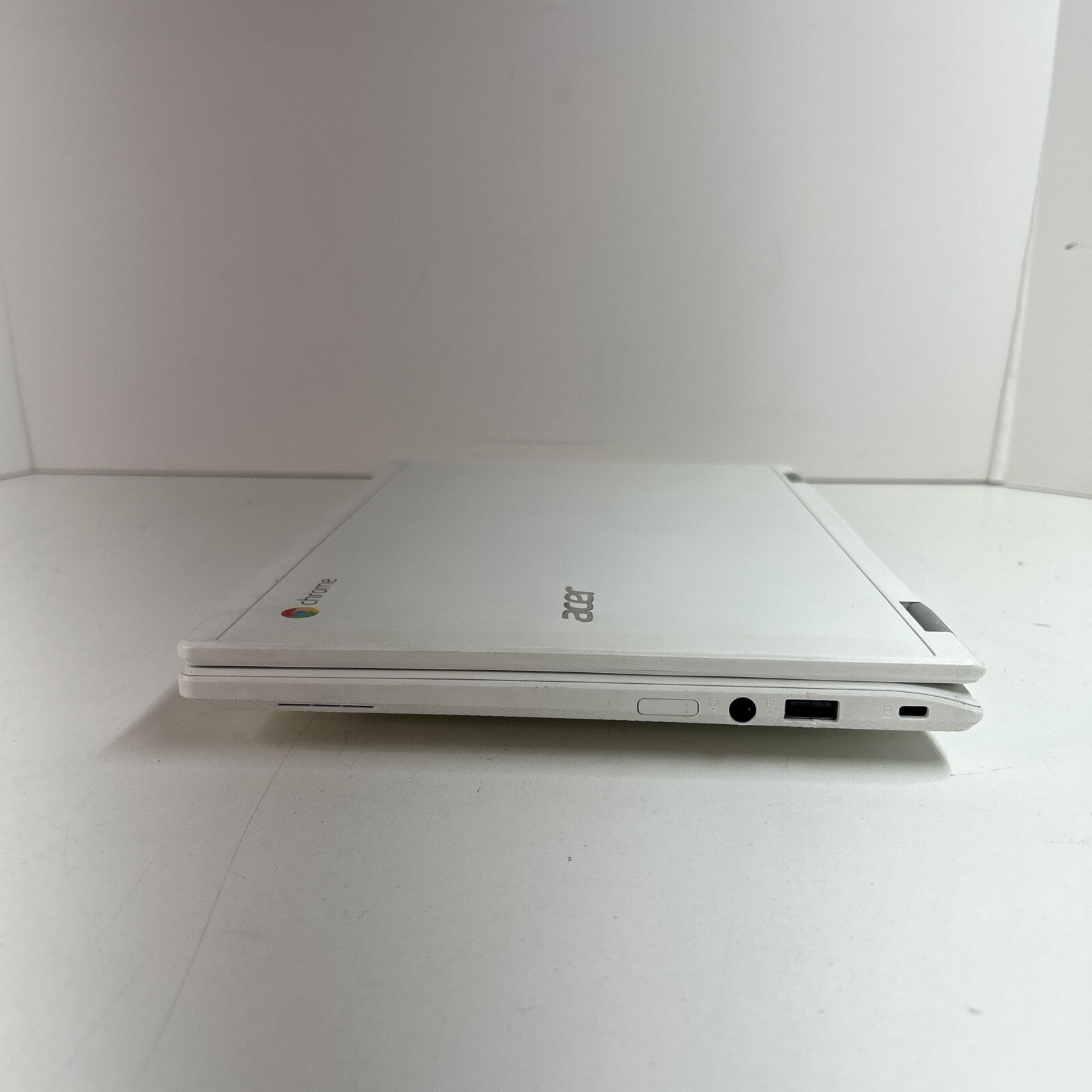 Acer Chromebook 11 CB3-131 Intel Celeron N2840 2GB RAM 16GB eMMC ChromeOS