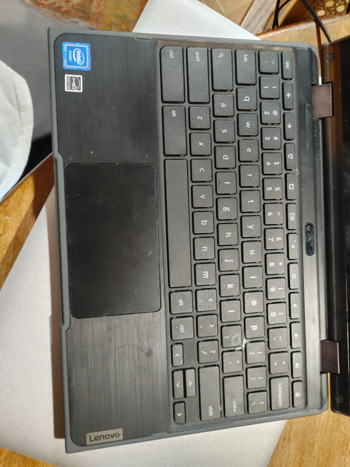 Lenovo 300e 2nd Gen. 11.6″ Intel Celeron N3450 4GB Chromebook