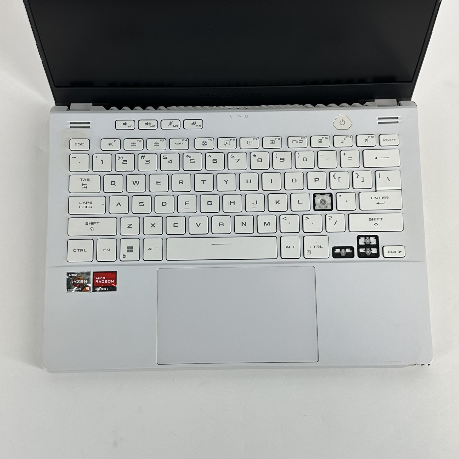 Asus ROG Zephyrus G14 GA402 QHD+ Ryzen 9 6900HS 16GB 1TB RX 6700S BAD USB-C PORT