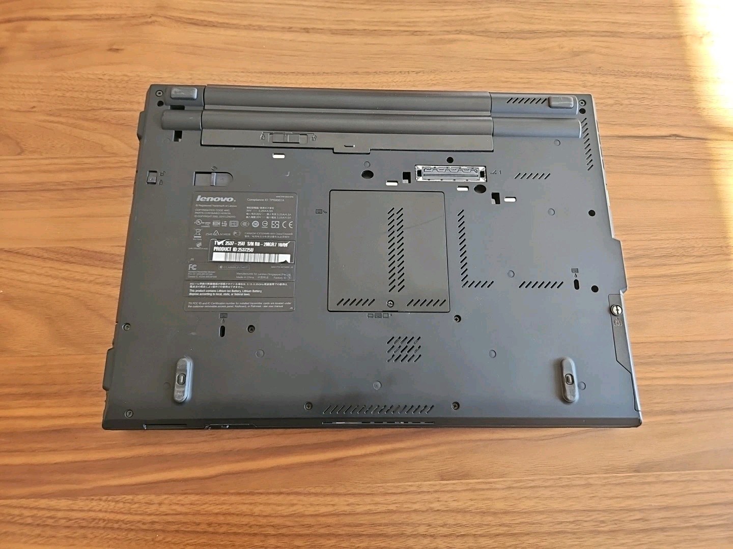 Lenovo ThinkPad T410 i5-M540 14″ 4gb/320gb HDD. Win XP pro. Ready To Use.