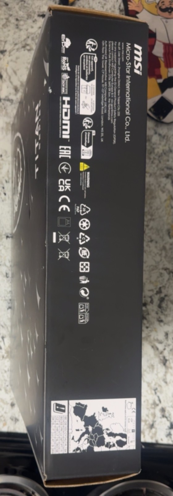 MSI TITAN 18 HX 5090 6TB w/2 chargers and a extra storage drive w/gaming mouse