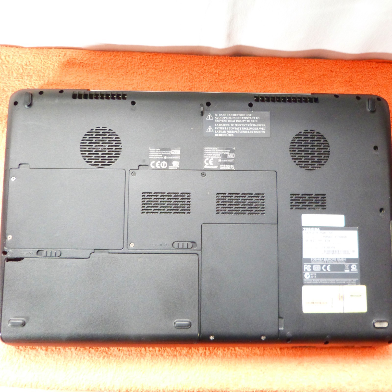 Toshiba P500 18″ Cinema BluRay DOLBY SOUND l 8GB RAM NEW Windows 11 SSD HDD