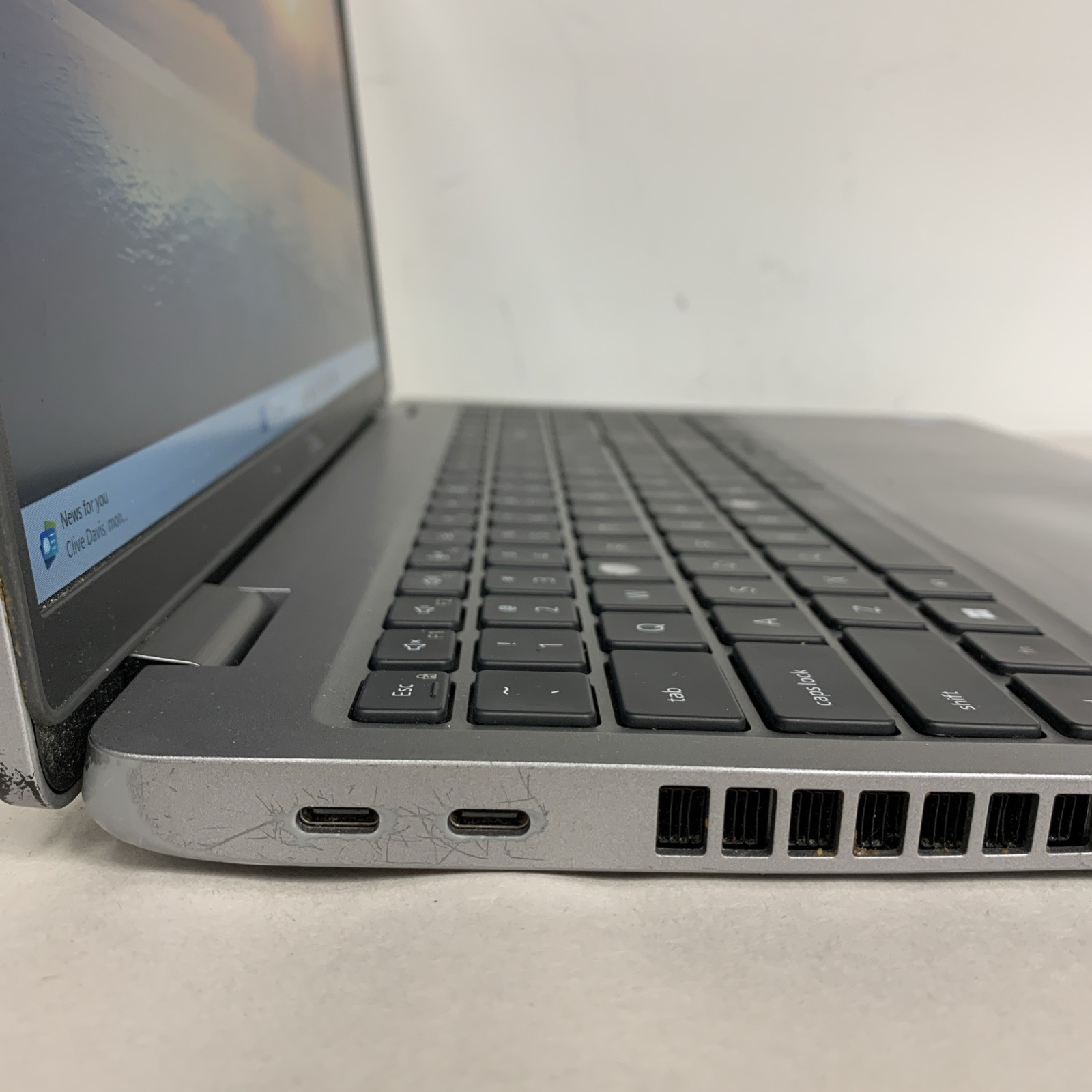 Dell Latitude 5520 i7-1185G7 16GB RAM 256GB SSD Win11 Pro