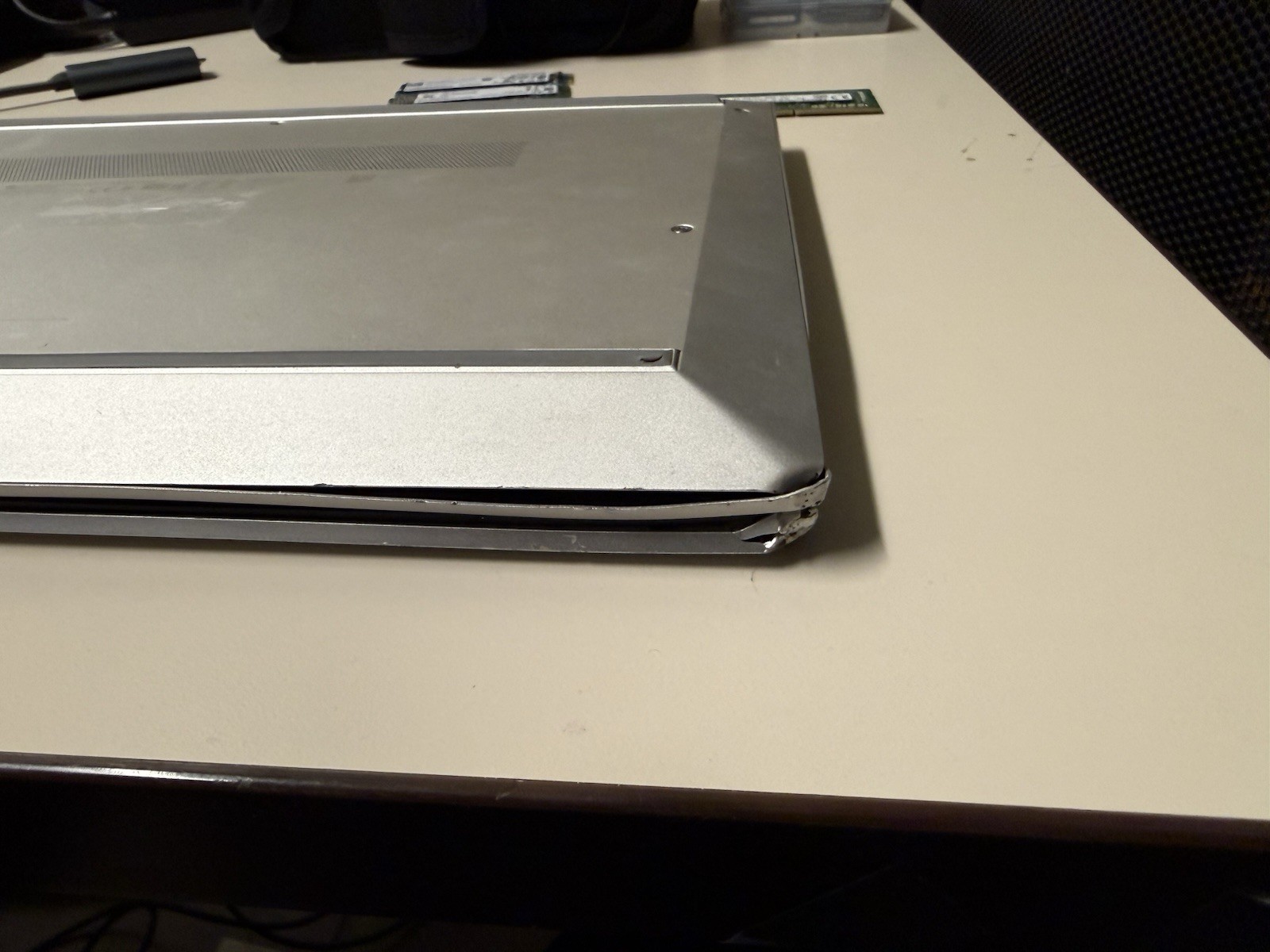 HP Elitebook 845 G8 Working – READ DESCRIPTION