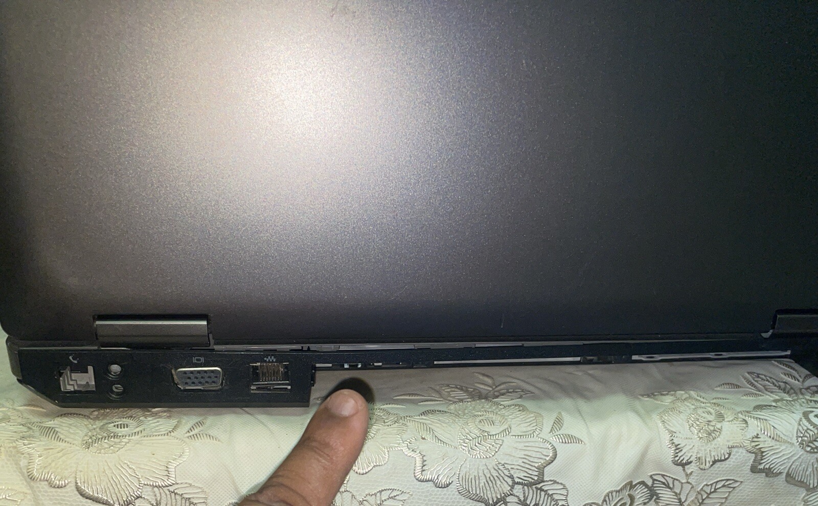 HP ProBook 6460b / Intel Core i3-2350M CPU 2.30GHz