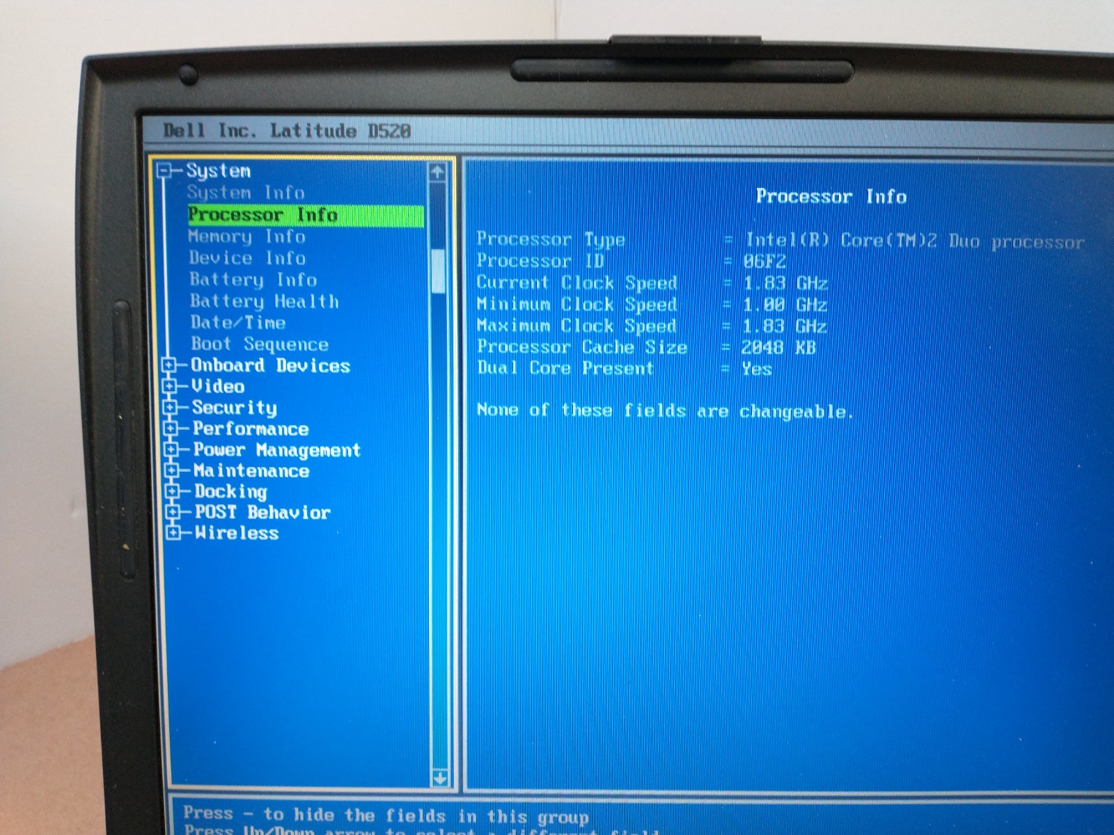 Debian12 Dell Latitude D520 – 15″ LCD/1.83GHz/4GB RAM/1TBGB HDD/SERIAL/Bluetooth