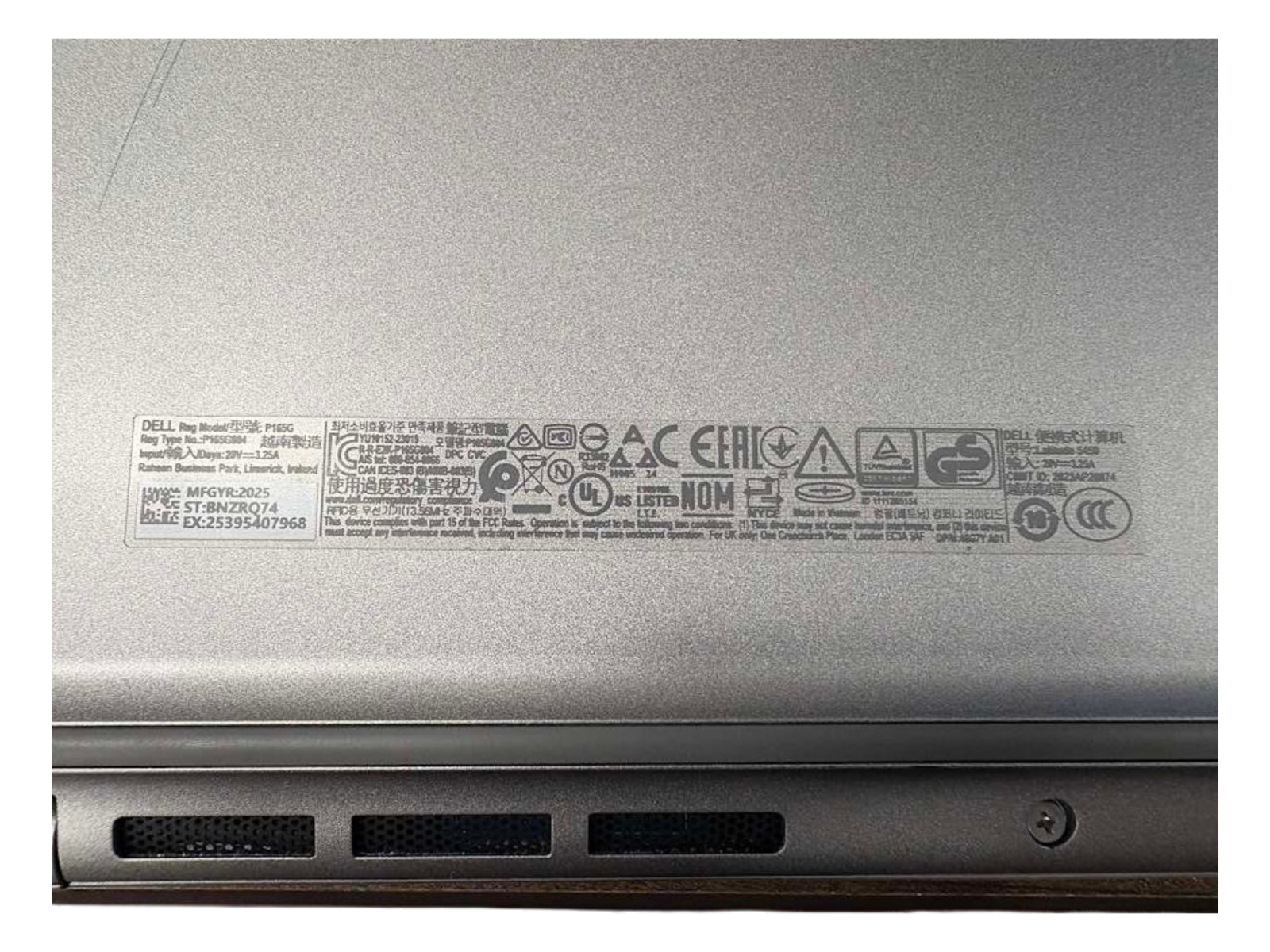Dell Latitude 5450 Ultra 7 165U @ 1.70GHz 32GB Ram M.2 NVMe SSD Windows 11 Pro
