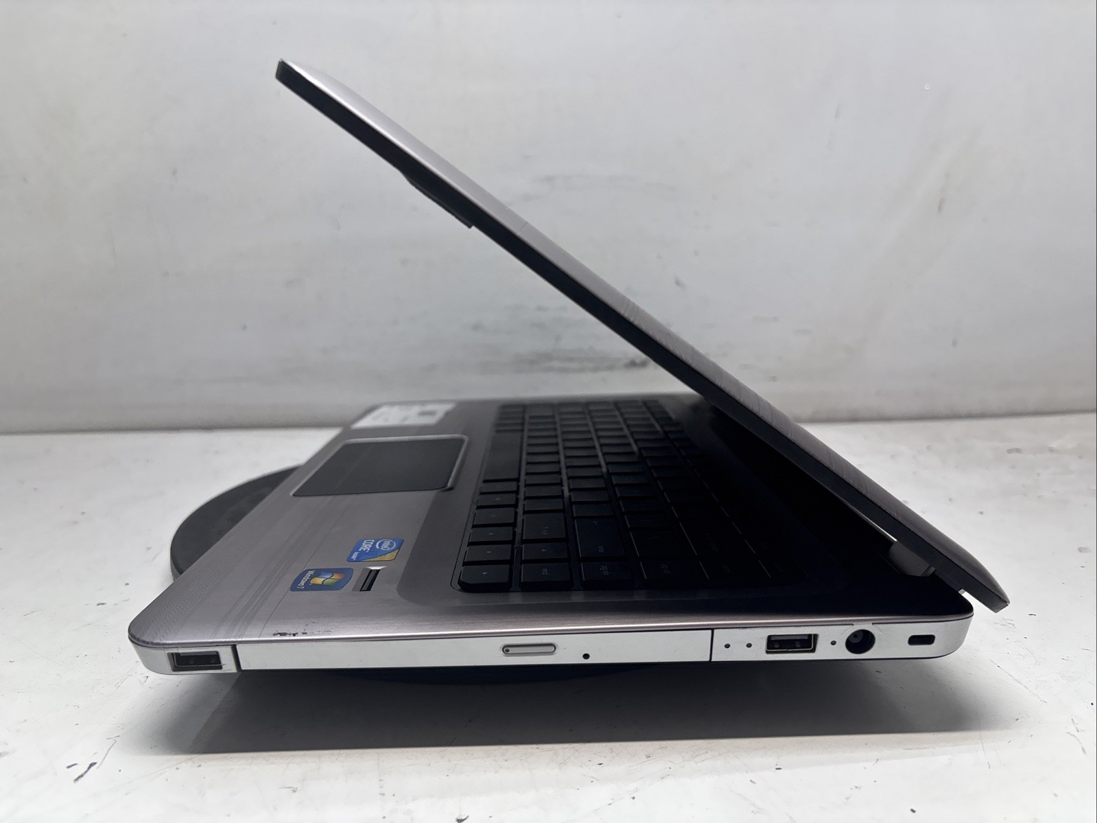 HP Pavilion DV6 dv6-3225dx Intel Core i3 1st Gen 4GB Ram No HDD/Battery