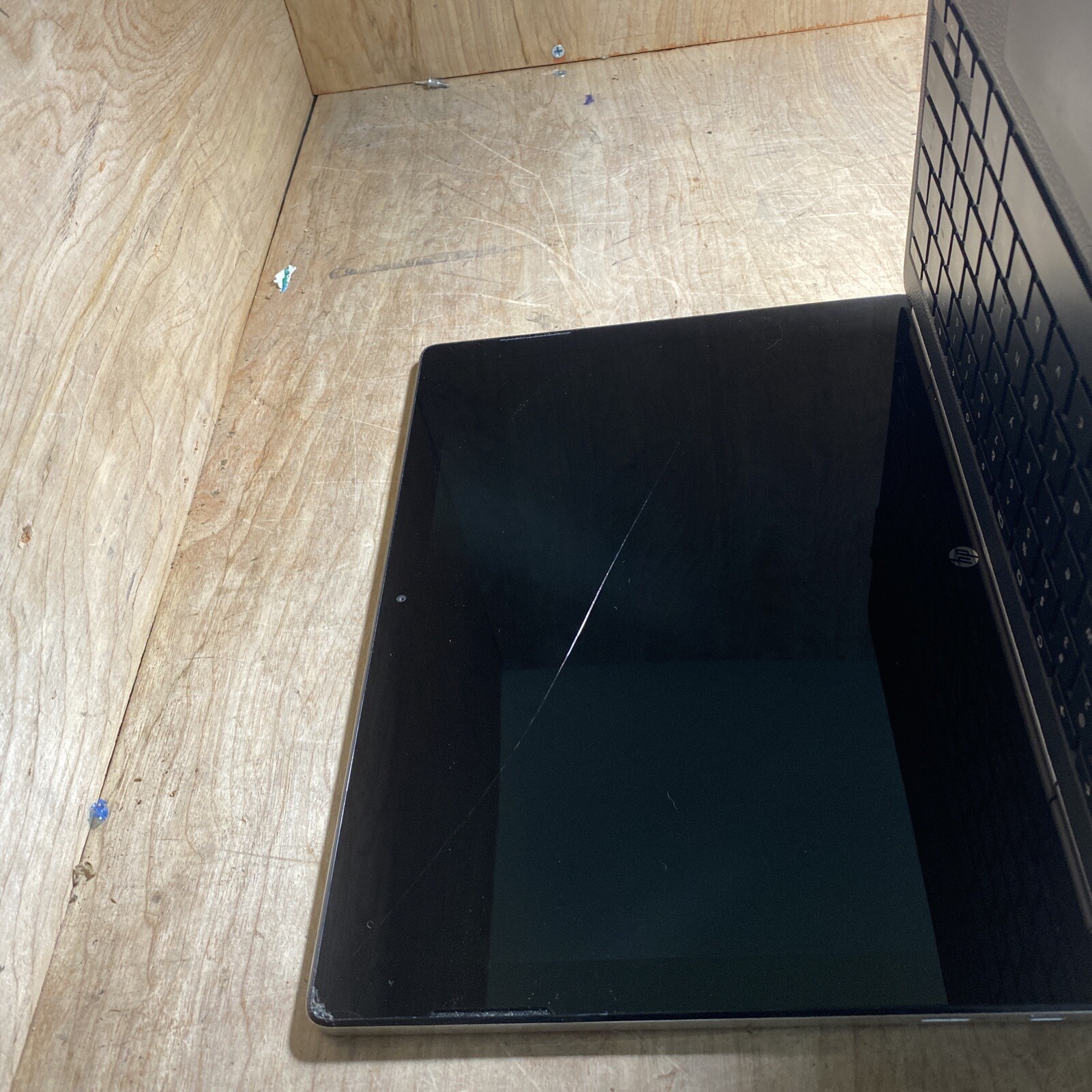 HP Chromebook Intel Core M3-7Y30@1.00GHz / 4GB / NO TOUCHSCREEN / SCREEN DAMAGE