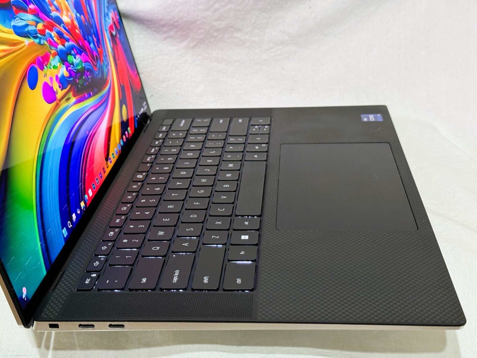 Dell XPS 15 9520 OLED ✔i9-12900H ✔32GB RAM ✔2TB SSD ✔RTX 3050Ti ✔Very Good