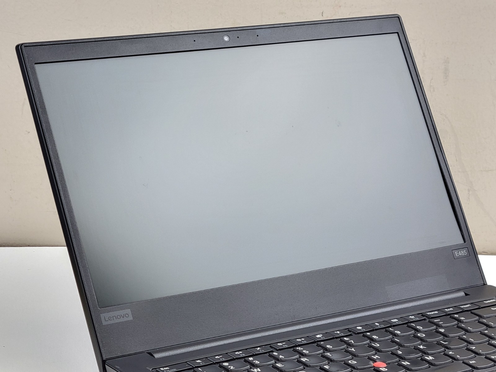 Lenovo ThinkPad E485 14″ Laptop AMD Ryzen 5 Type 20KU 8GB RAM 128GB SSD – *READ*
