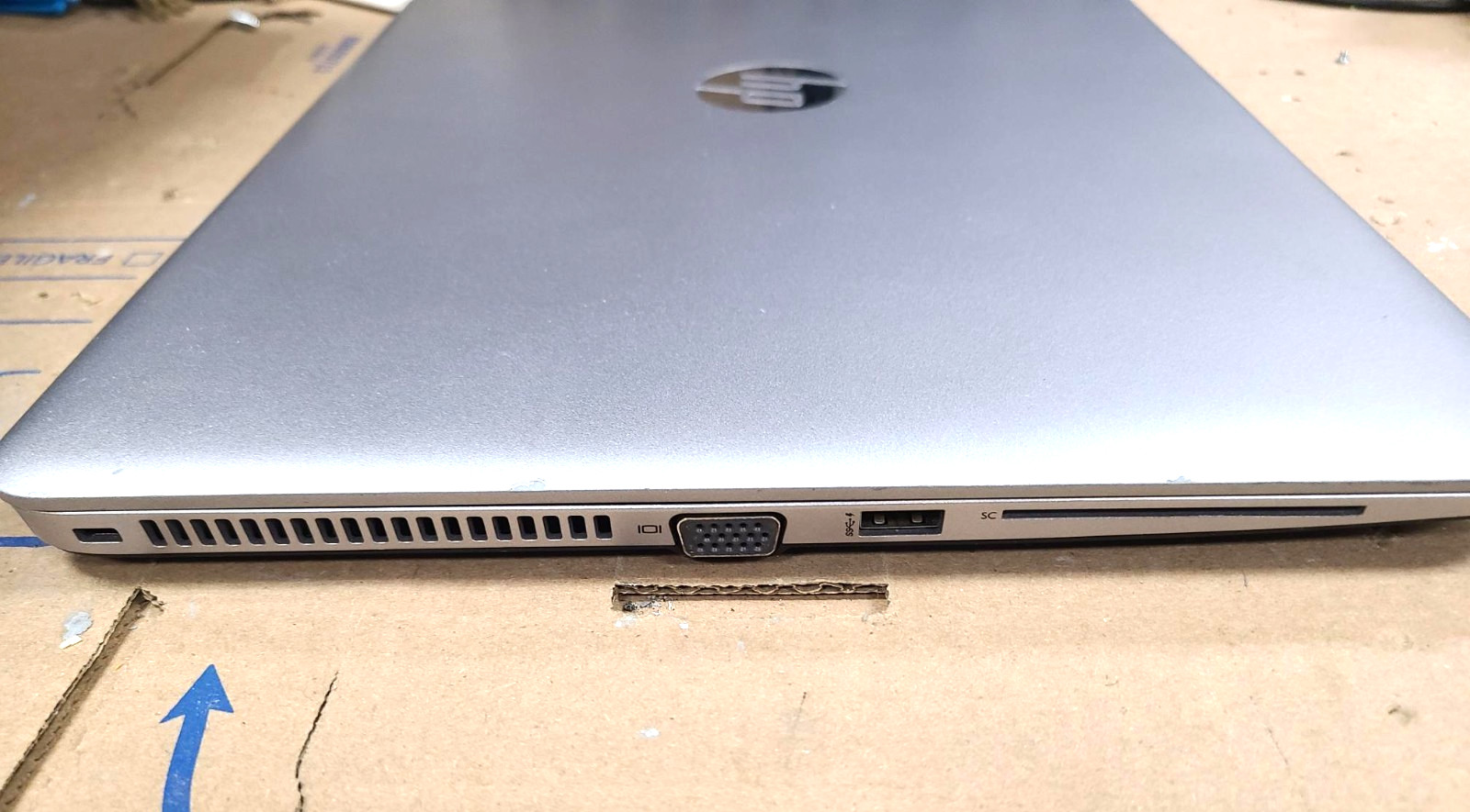 HP EliteBook 850 G3 15.6 I5-6200U 2.30 8GB, 256SSD Laptop charger included