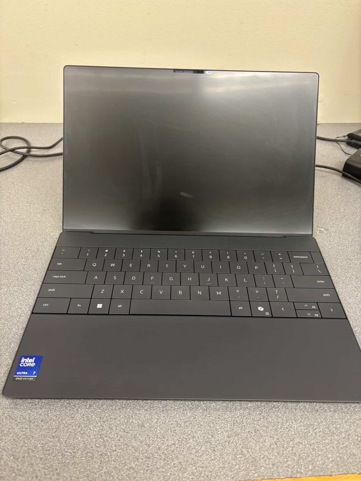 Dell XPS 13 13.42K Laptop – Intel Core Ultra 7 256V 2024 16GB – 512 GB Storage –
