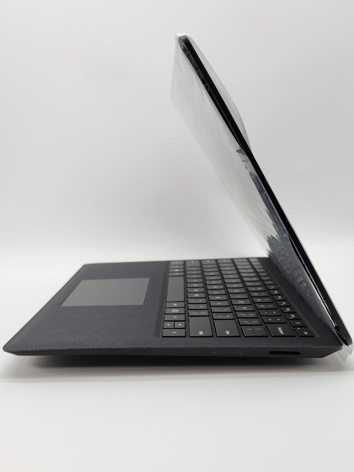 Microsoft Surface Laptop 2 13.5 inch Touchscreen Laptop i5-8250U 8GB 256GB W10