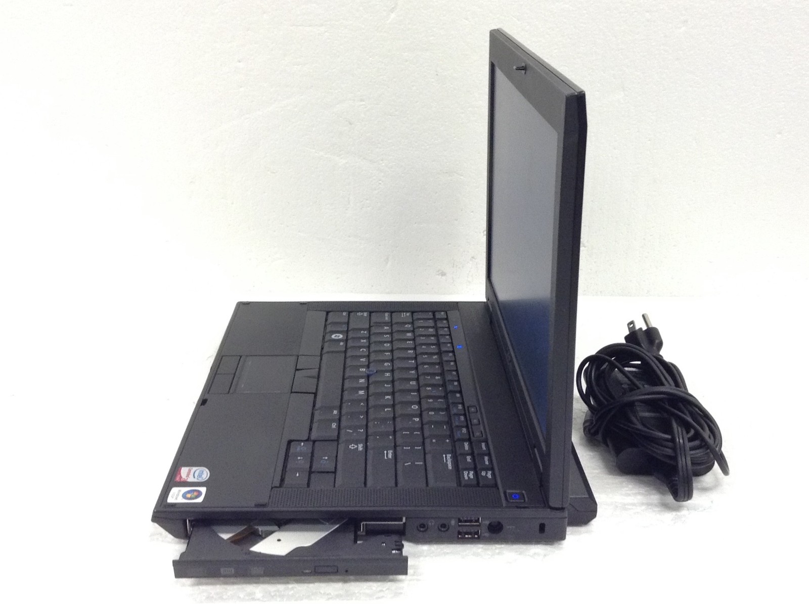 Dell Latitude E5400 14″ Core 2 Duo P8600 2.4GHz Laptop w/4GB,Wi-Fi,DVD-RW, NO HD