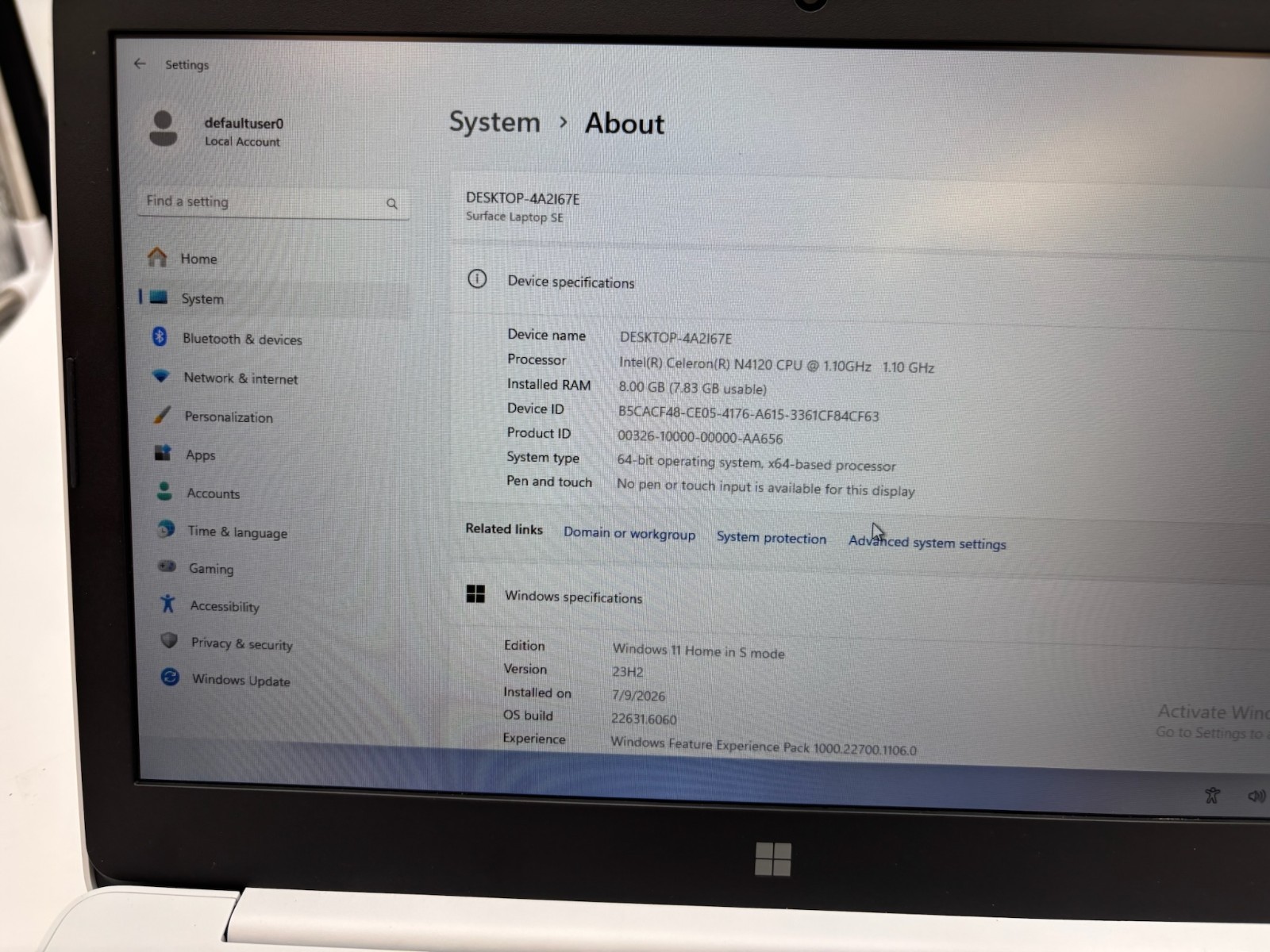 Microsoft Surface Laptop SE 11.6″ 128 GB SSD 8 GB RAM Celeron N4120 Win 11 Home