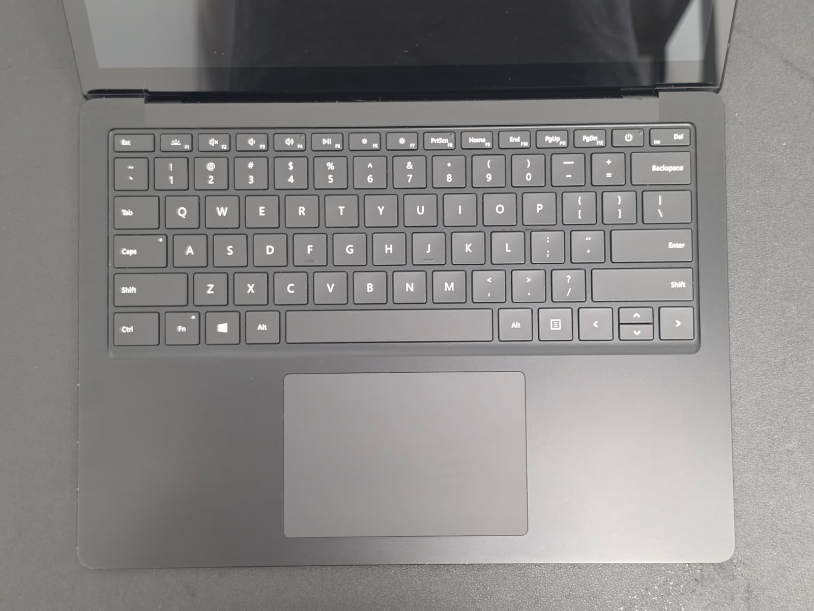 Microsoft Surface Laptop 3 – 13.5″ i7-1065G7 16GB Ram 256GB SSD Win 11 Pro