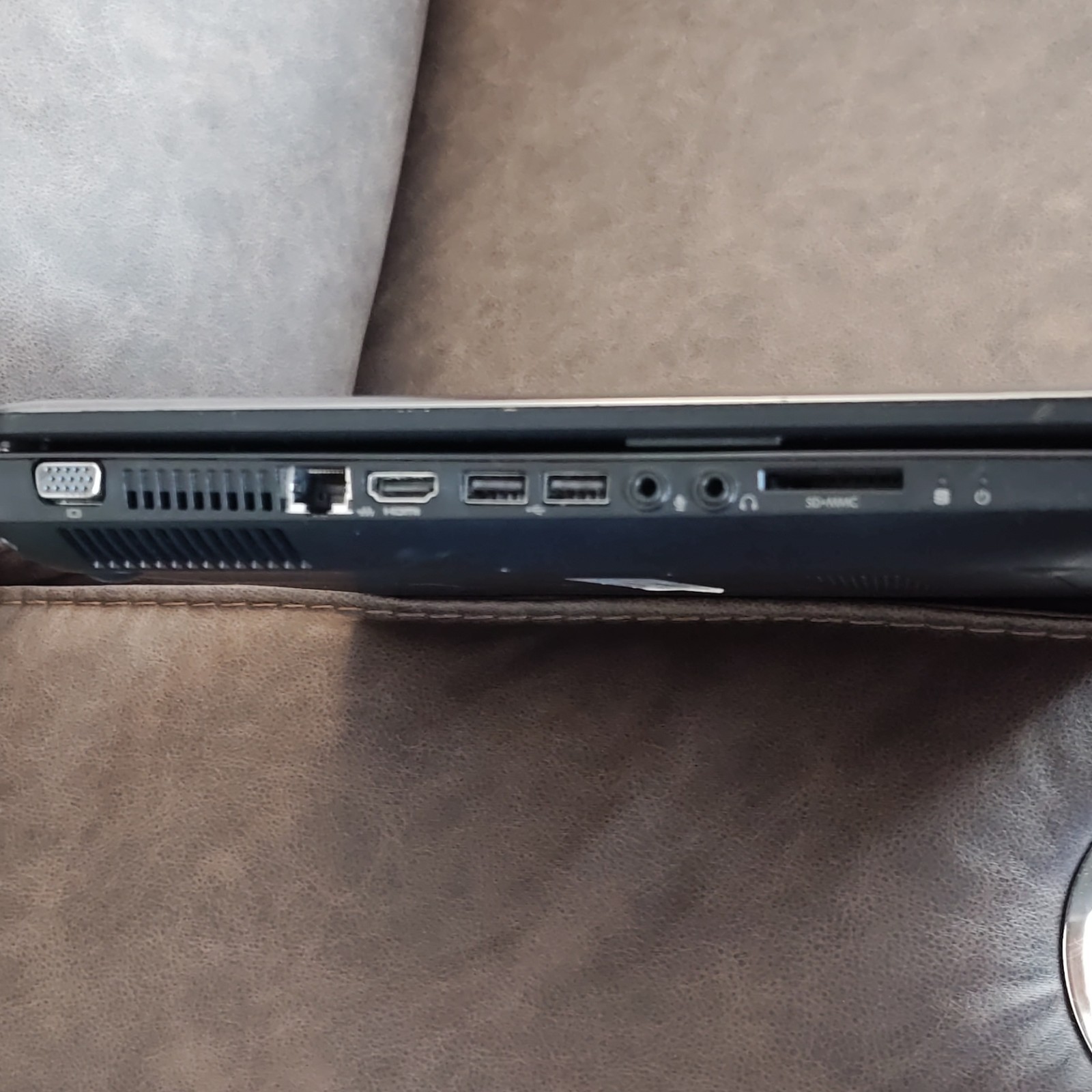HP Pavilion g7 17.3″ AMD E2 Dual-Core Windows 7 HDD Built-in Webcam Used
