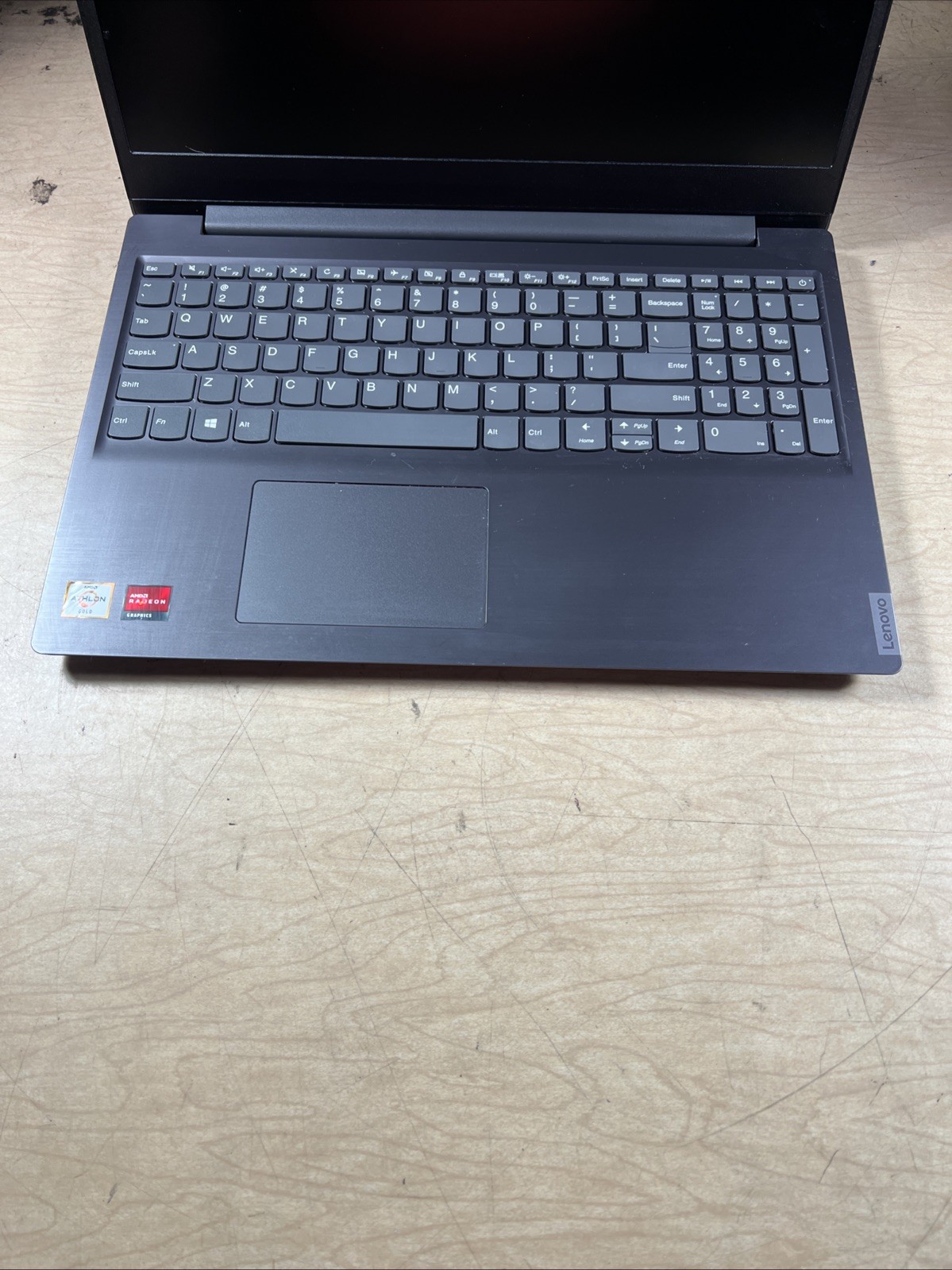 LENOVO V15-ADA AMD ATHLON GOLD 3150U 8GB RAM **NO HD/ NO CADDIE/ NO OS